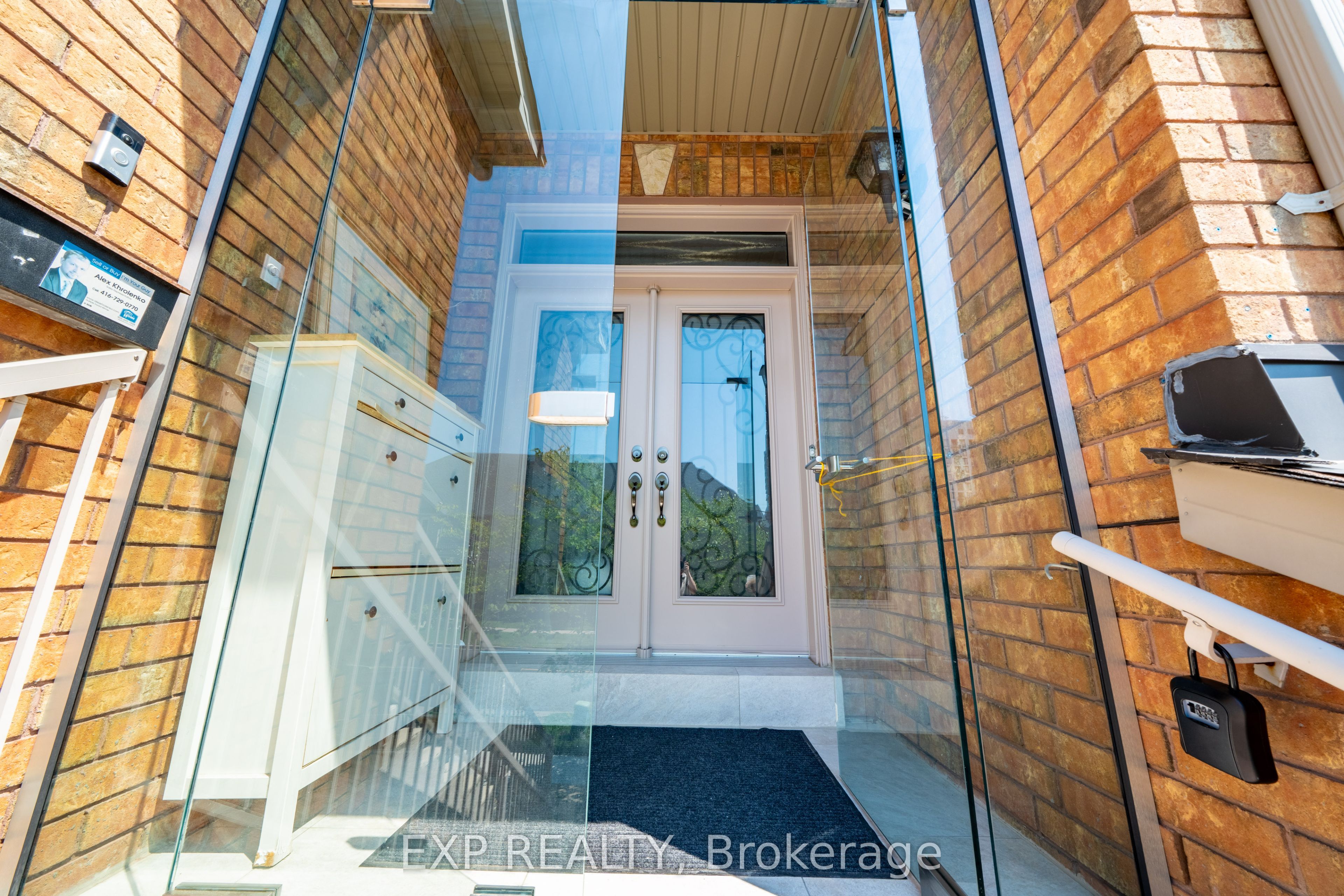 3 Baffin Court, Richmond Hill, ON L4B 4J6 photo 5