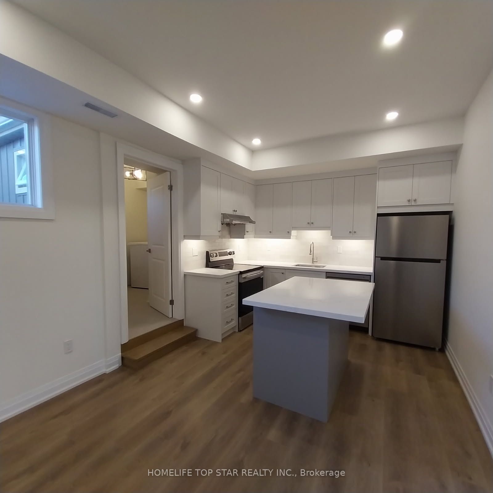 172 Morning Dove Dr - Coach House Road, Markham, ON L6B 1L6 photo 4