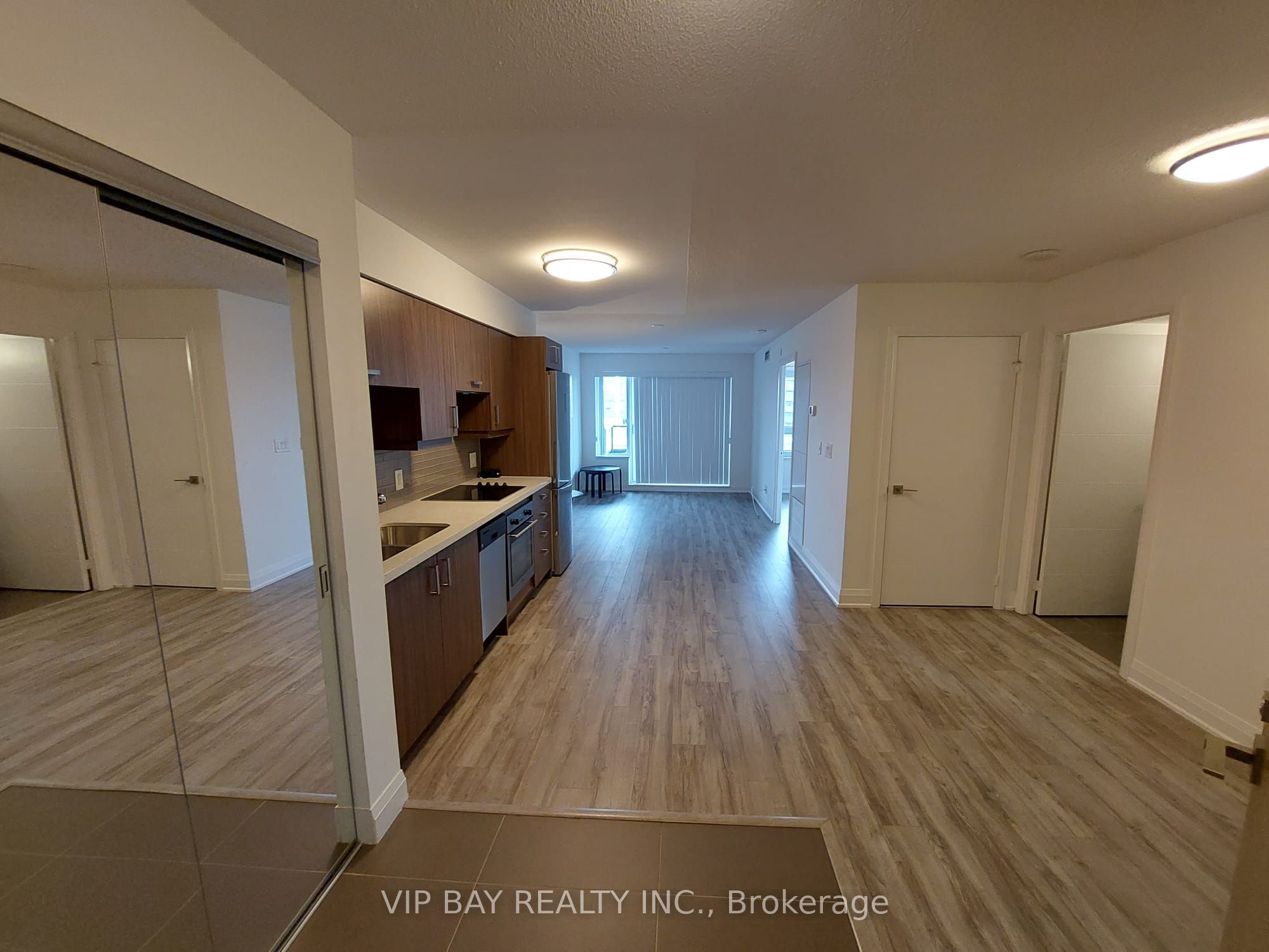 18 Uptown Drive 1103, Markham, ON L3R 5M5 photo 4