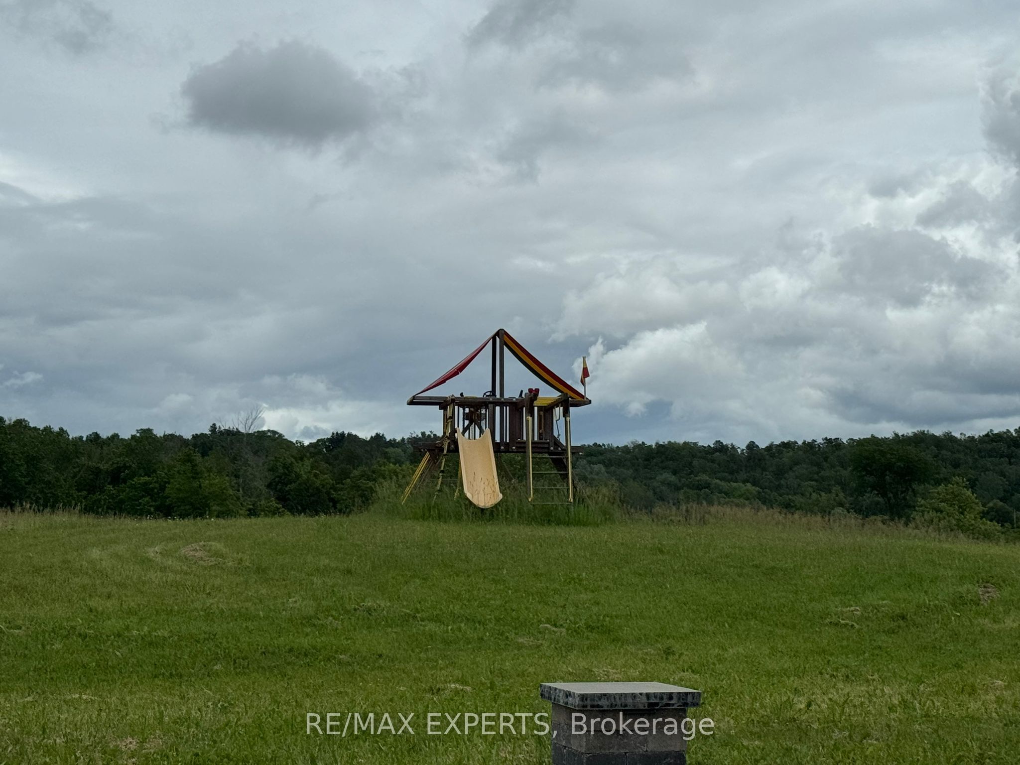 4509/B 10 sideroad Road, Bradford West Gwillimbury, ON L0L 1R0 photo 2