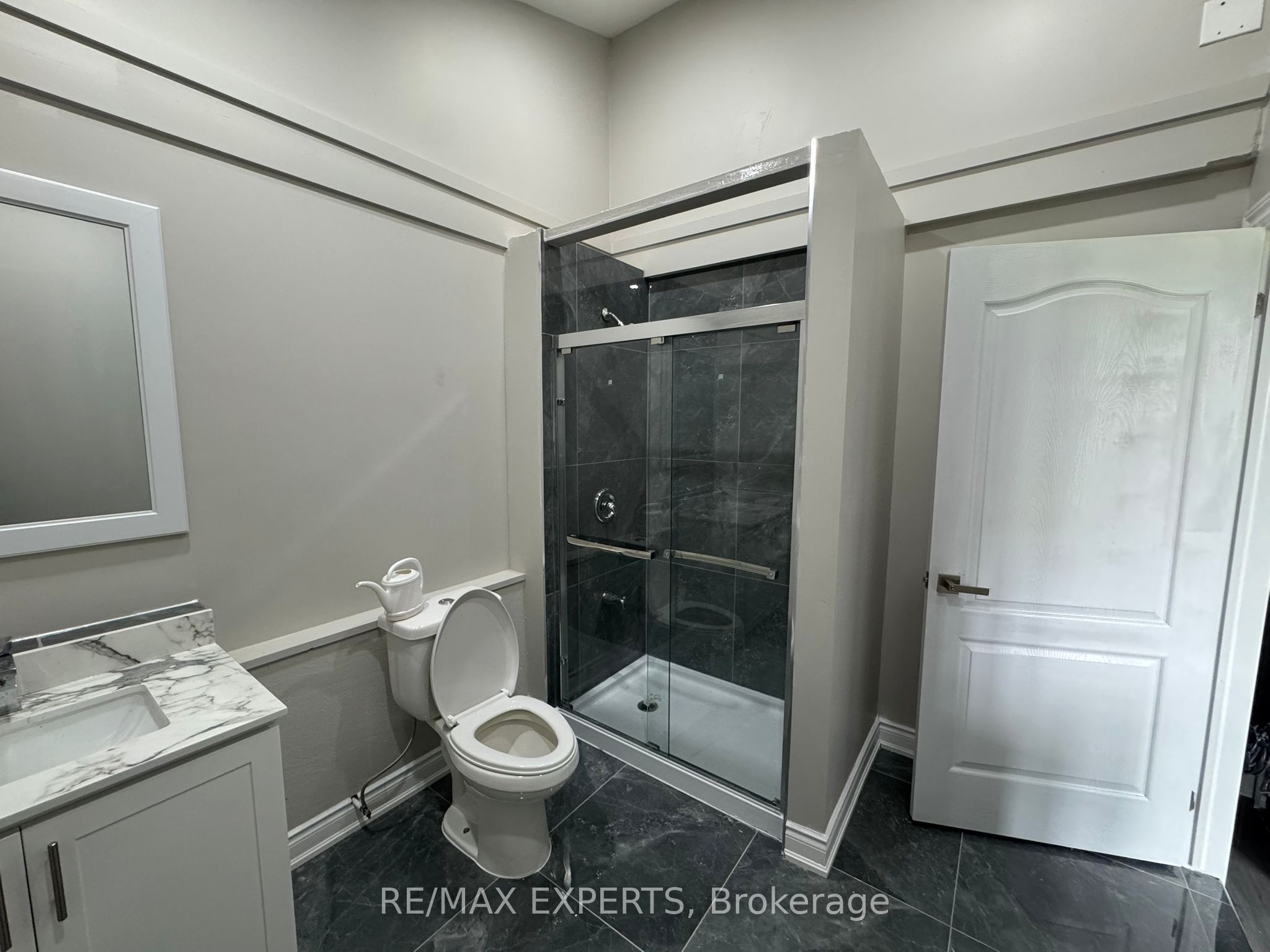 4509/B 10 sideroad Road, Bradford West Gwillimbury, ON L0L 1R0 photo 3