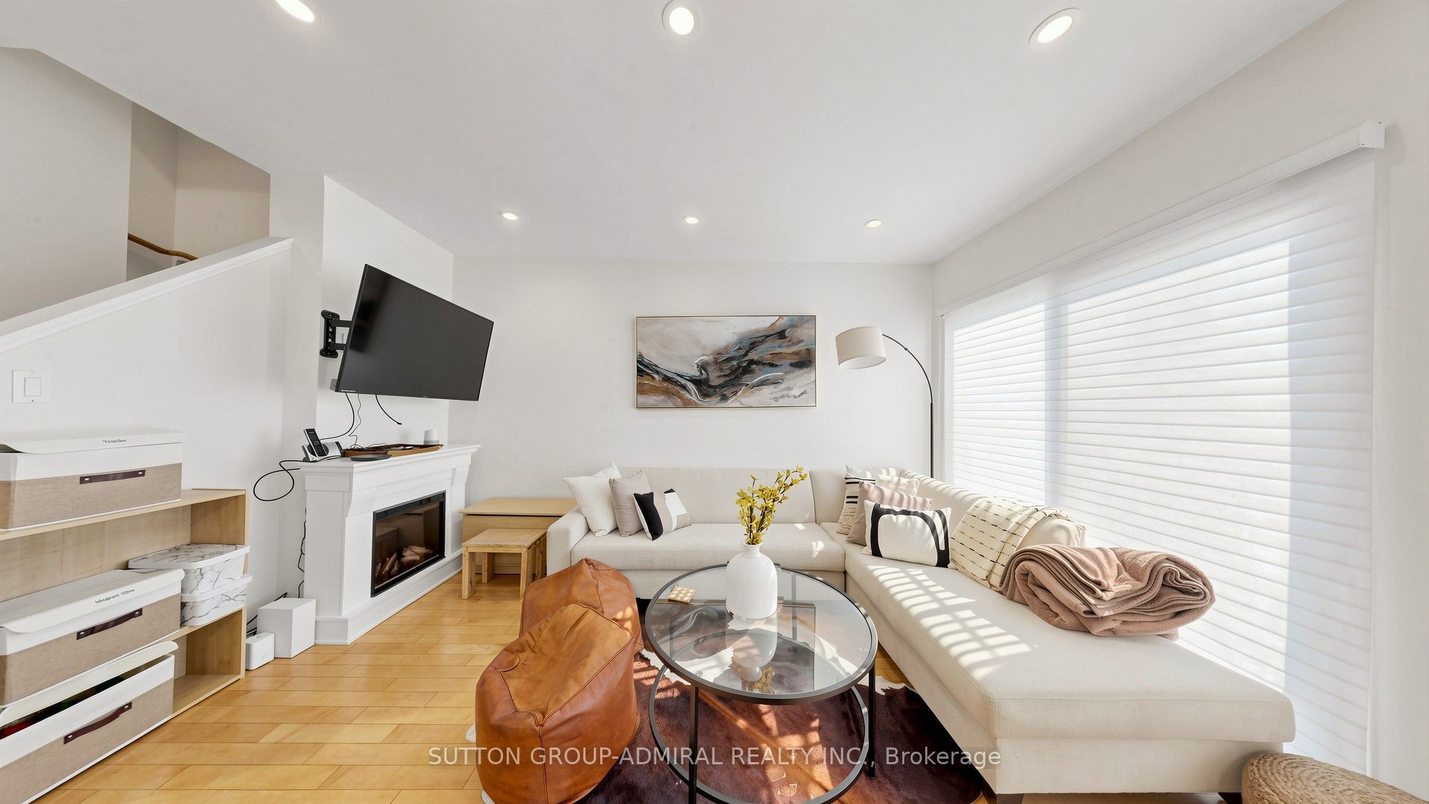 735 New Westminster Drive 46, Vaughan, ON L4J 7Y9