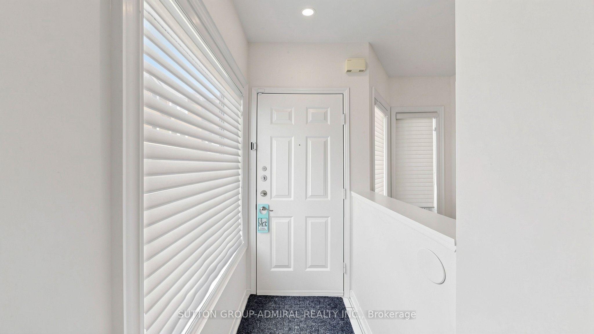 735 New Westminster Drive 46, Vaughan, ON L4J 7Y9 photo 2