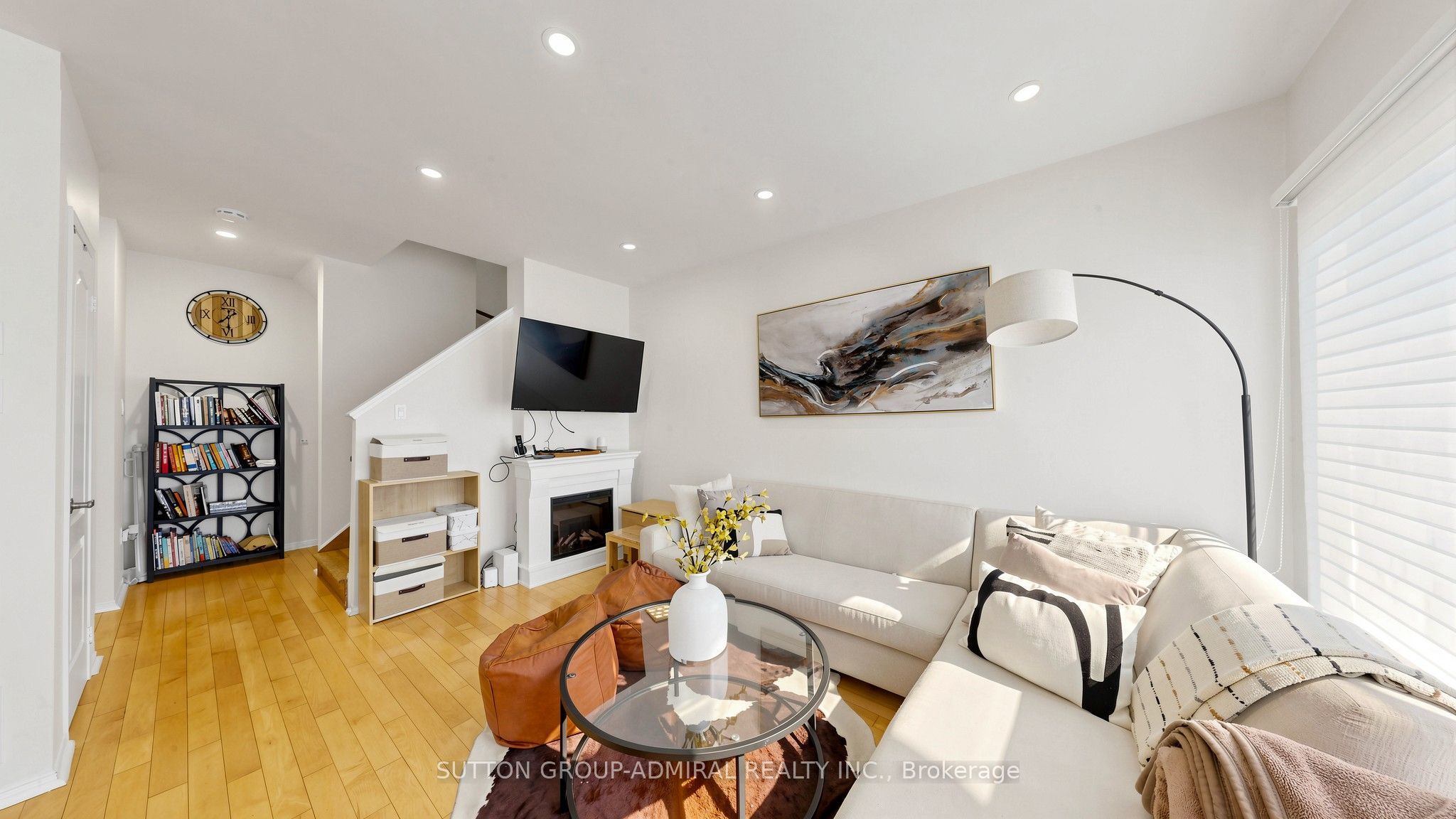 735 New Westminster Drive 46, Vaughan, ON L4J 7Y9 photo 5
