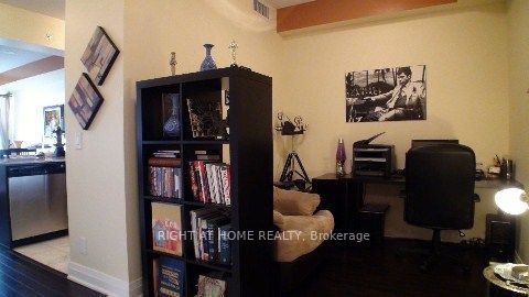 520 Steels Avenue W 1108, Vaughan, ON L4J 0H2 photo 4