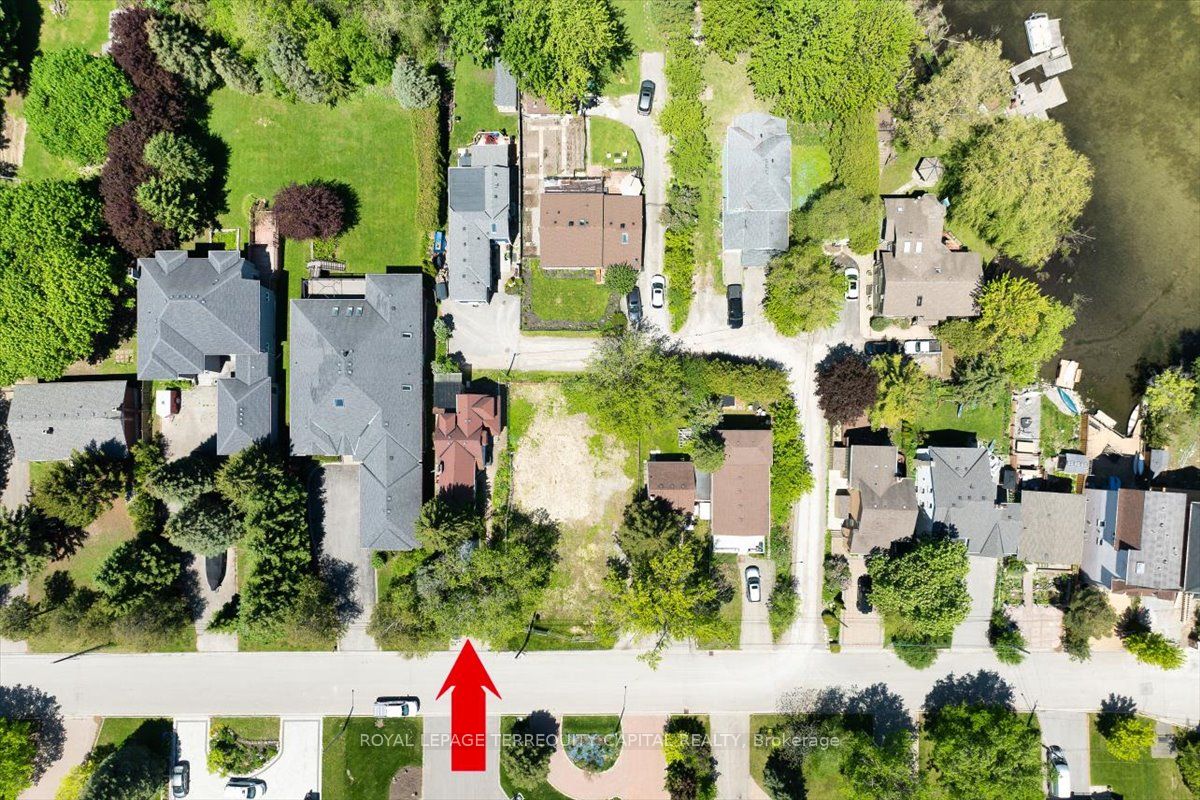 260 Douglas Road, Richmond Hill, ON L4E 3H7 photo 5