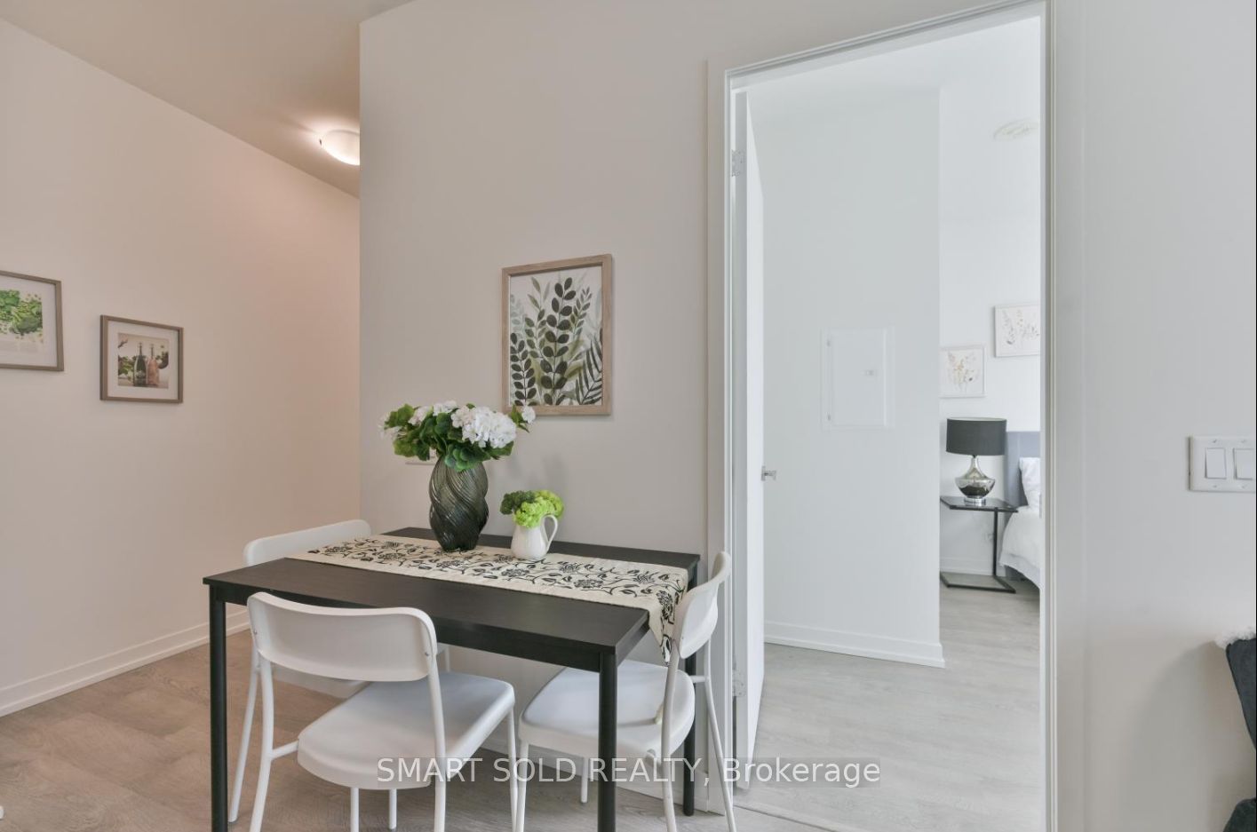 8868 Yonge Street, Richmond Hill, ON L4C 0T4 photo 4