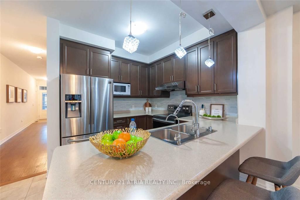 58 Mondial Crescent, East Gwillimbury, ON L9N 0S2 photo 4