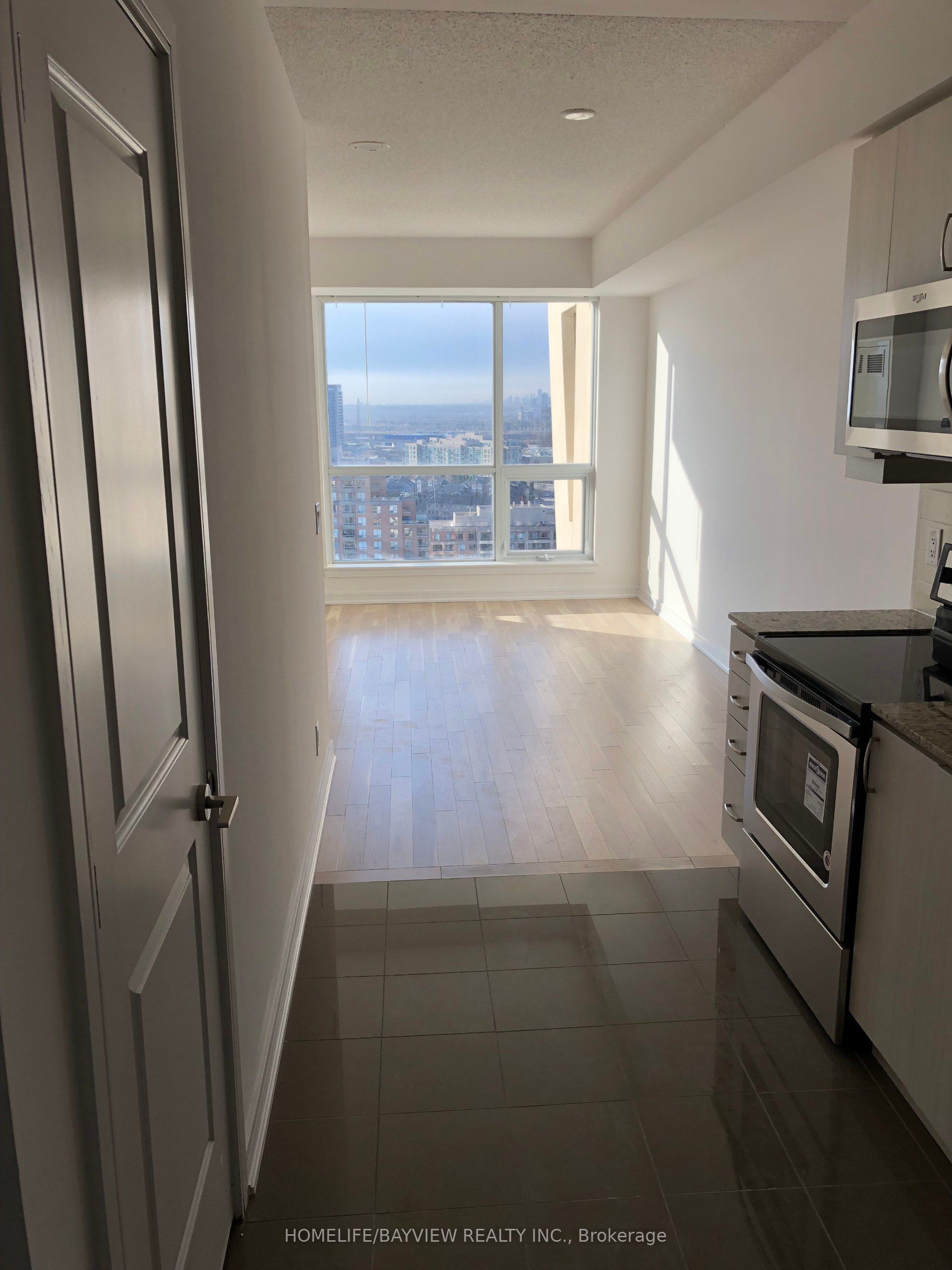 9205 Yonge Street 1705 NE, Richmond Hill, ON L4C 6Z2 photo 4