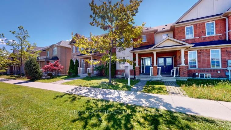 570 Hoover Park Drive, Whitchurch-Stouffville, ON L4A 0S8