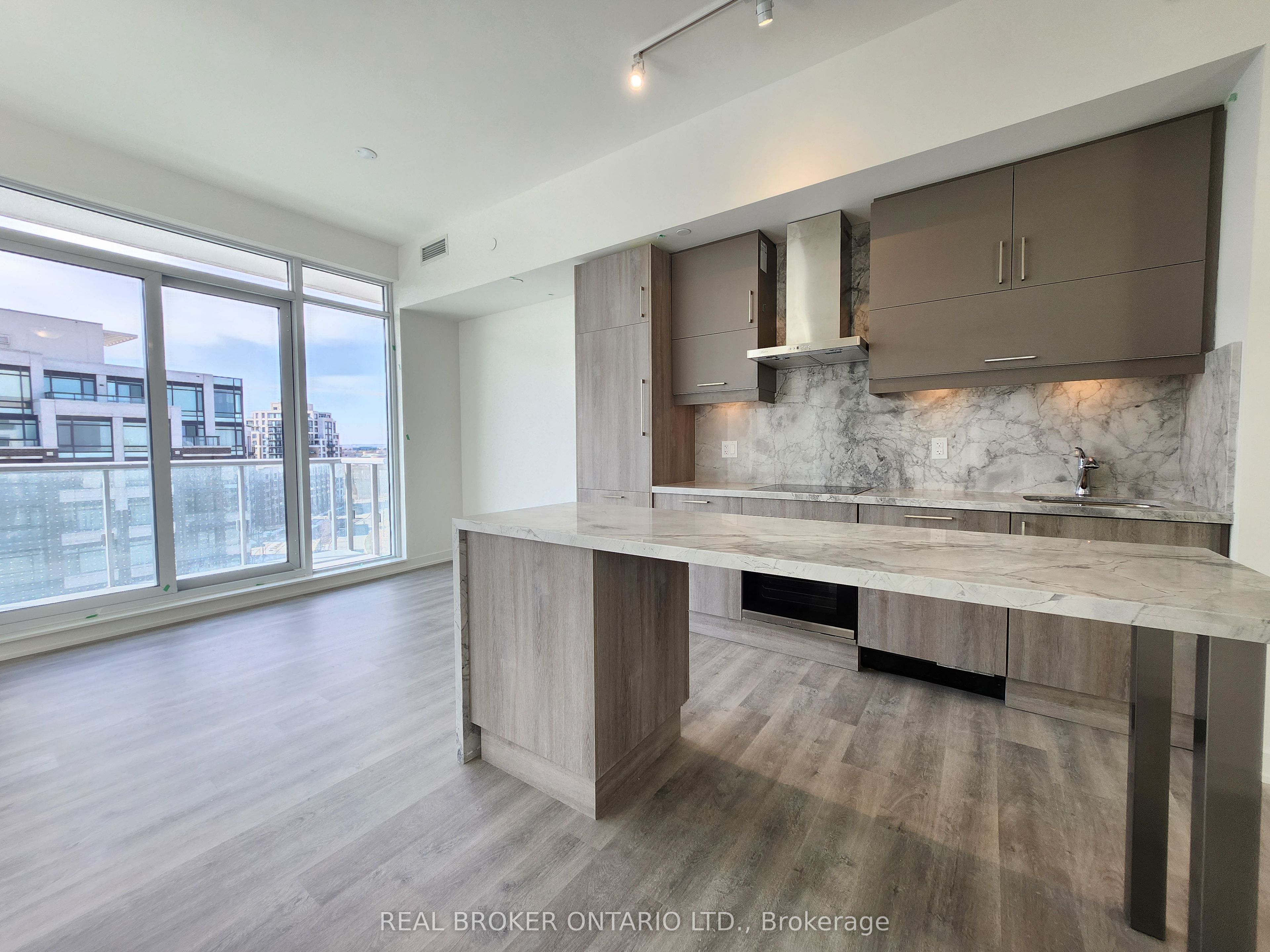 292 Verdale Crossing B1003, Markham, ON L6G 0H6