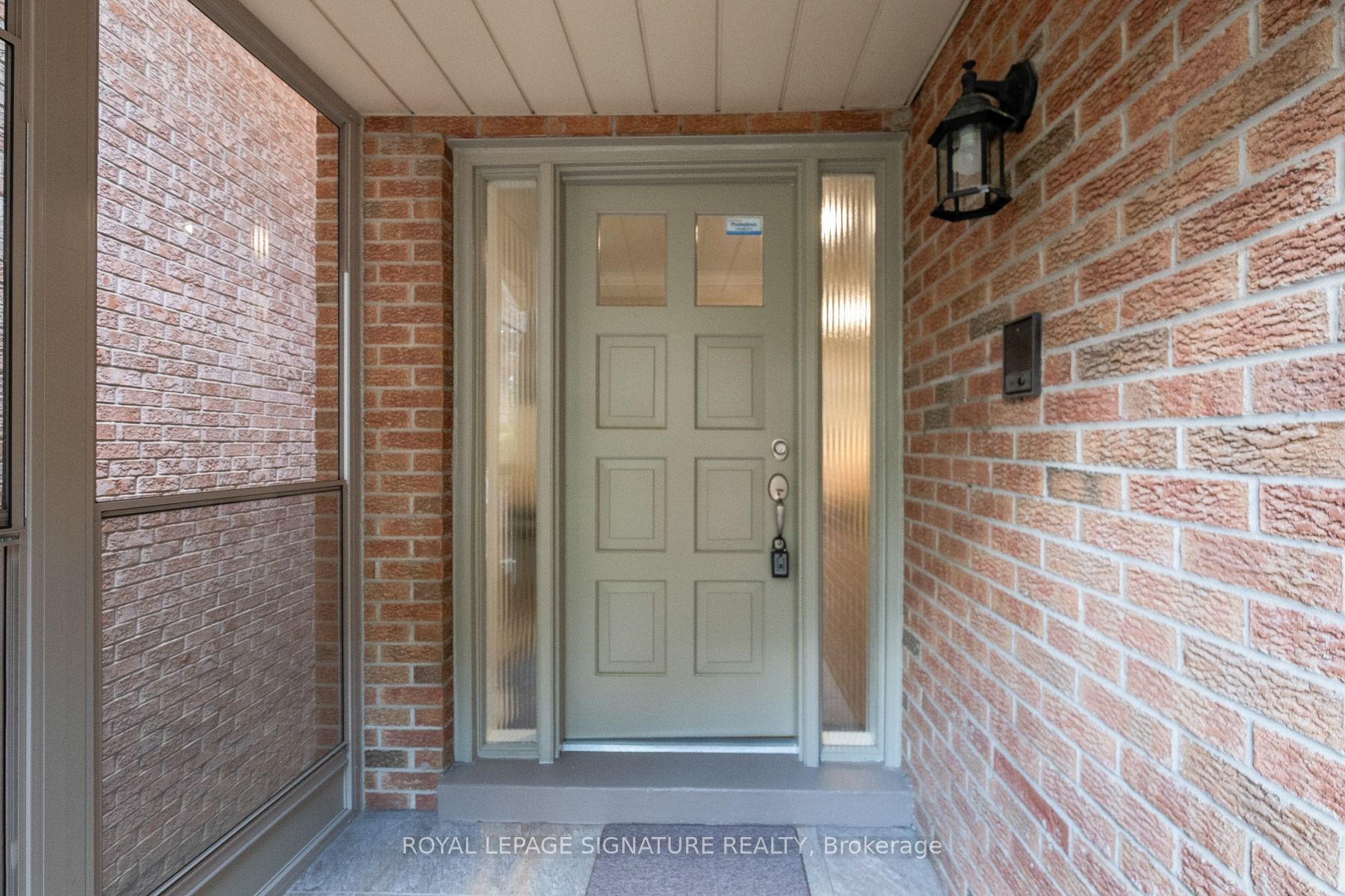 32 Richwood Drive, Markham, ON L3P 3Y6 photo 2