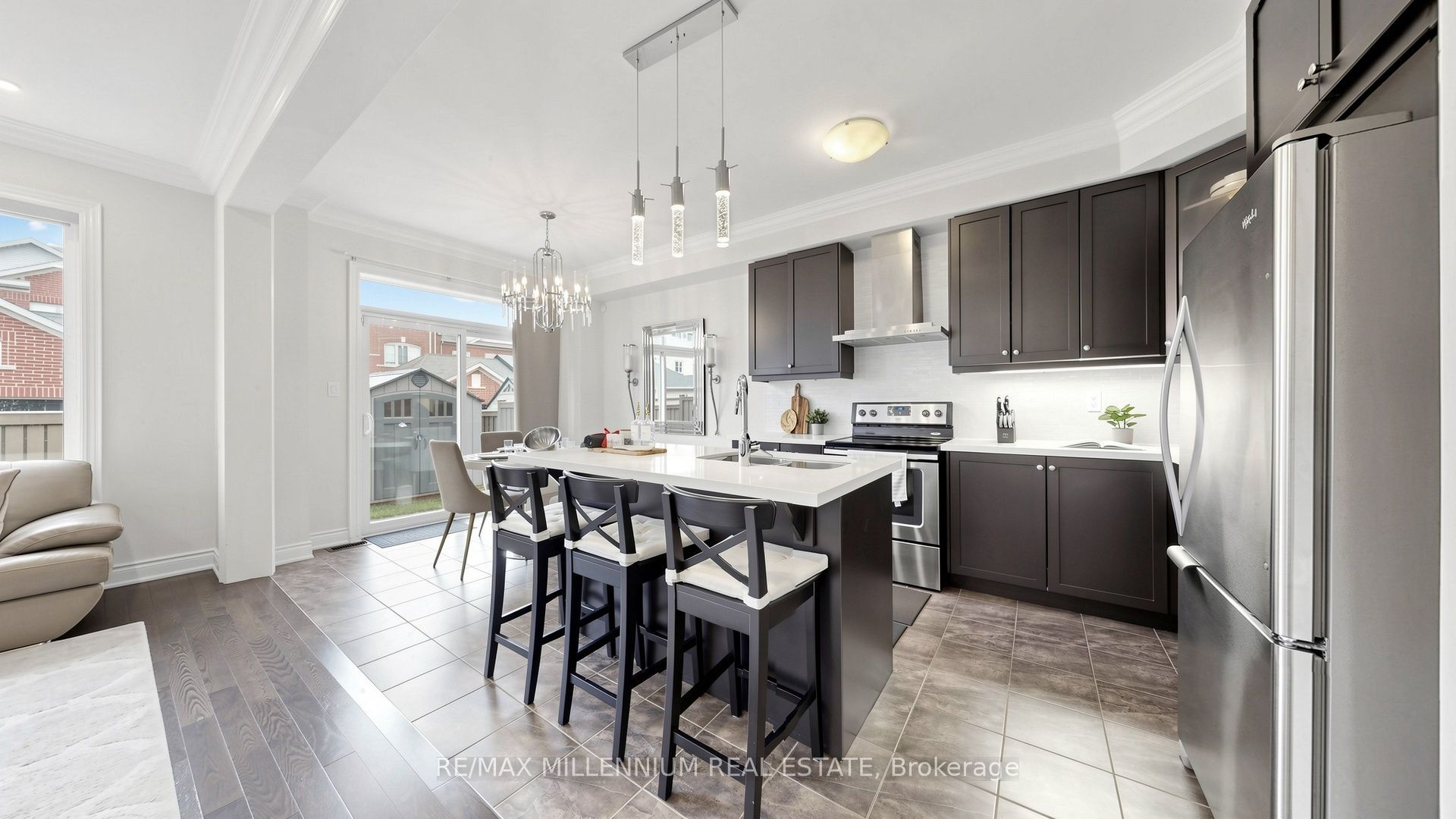 353 Moody Drive, Vaughan, ON L4H 3Z8 photo 5