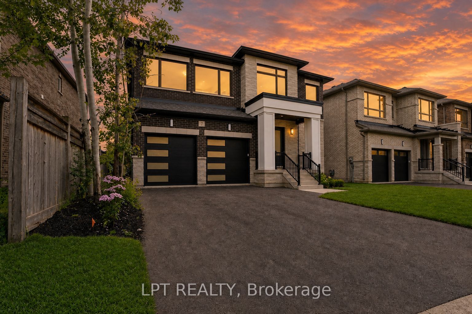 7 Richmond Park Drive, Georgina, ON L4P 0H2 photo 4