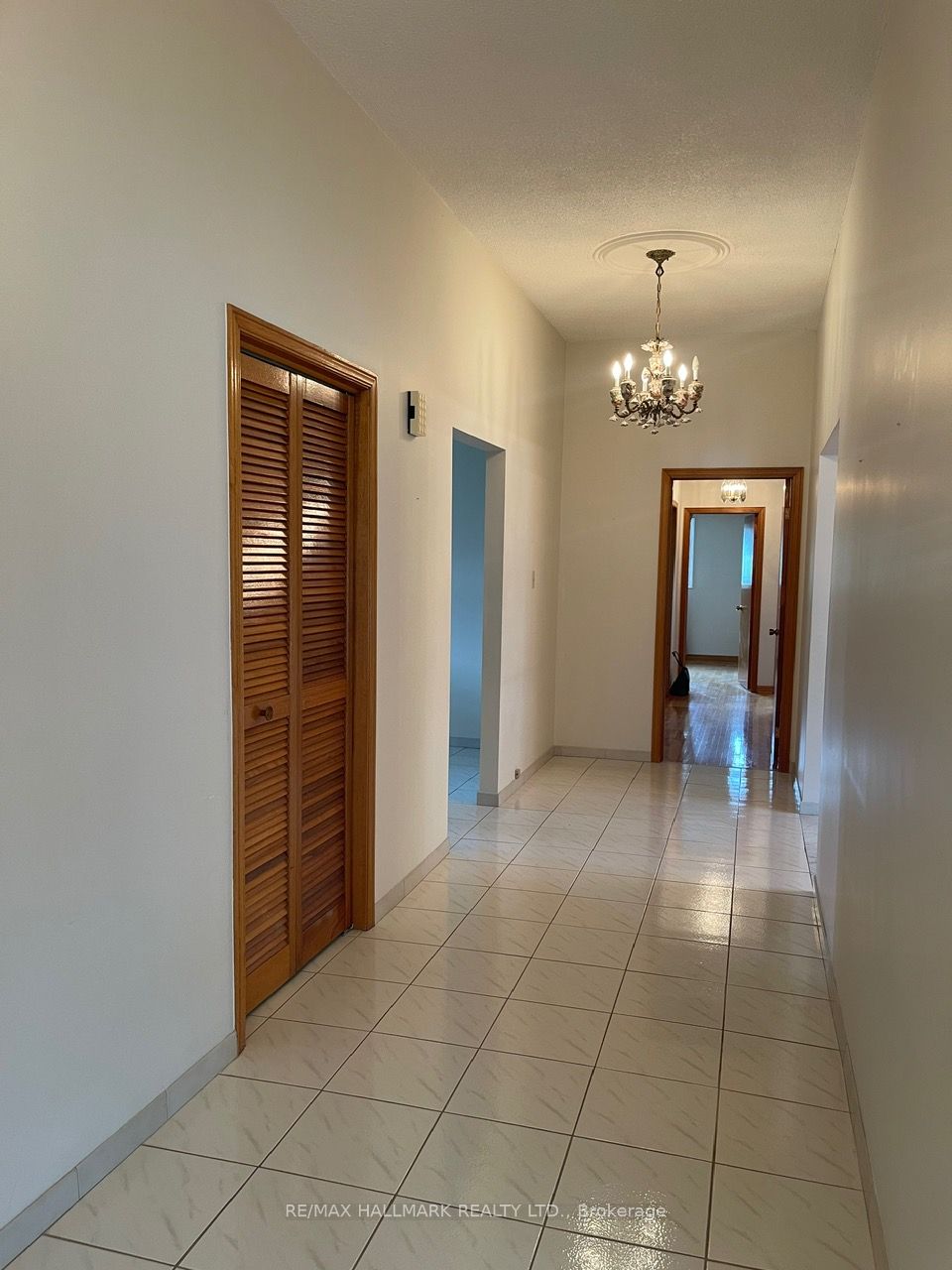 227 Elgin Mills(MAIN FLOOR) Road W, Richmond Hill, ON L4C 4M1 photo 2