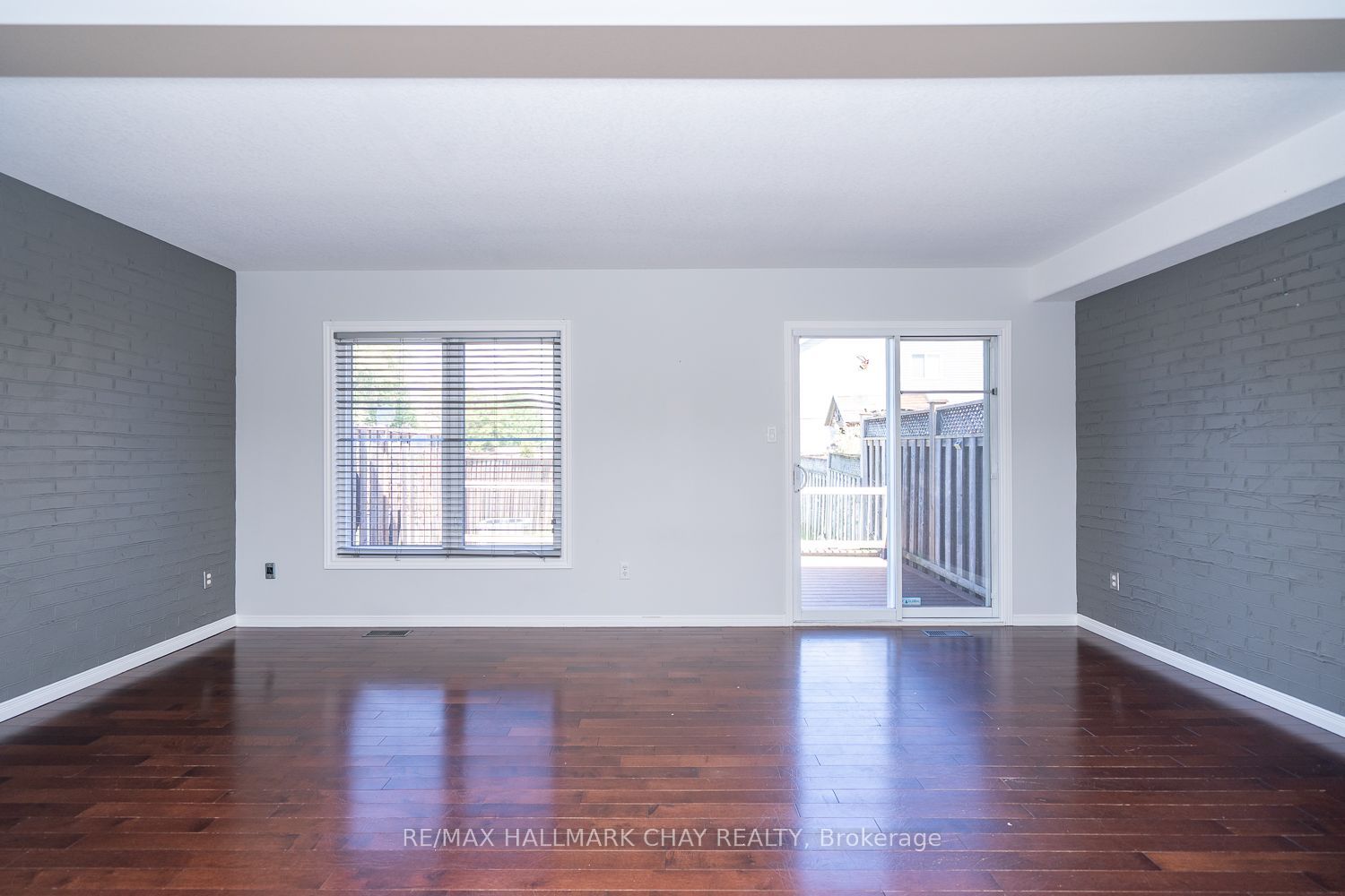 15 Wallace Street, New Tecumseth, ON L9R 2G5 photo 4