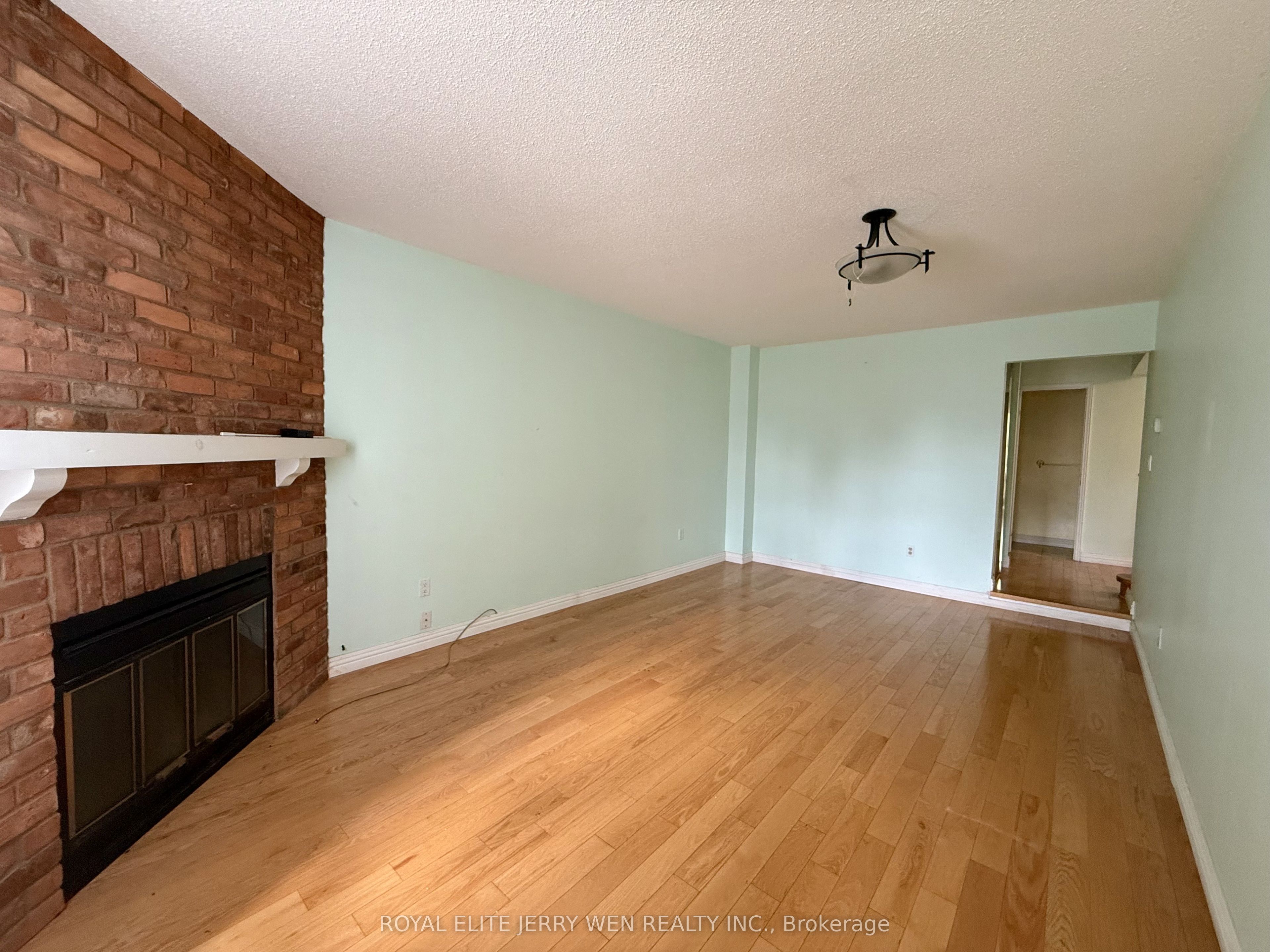 10 Kingsboro Road, Markham, ON L3T 6S9 photo 4