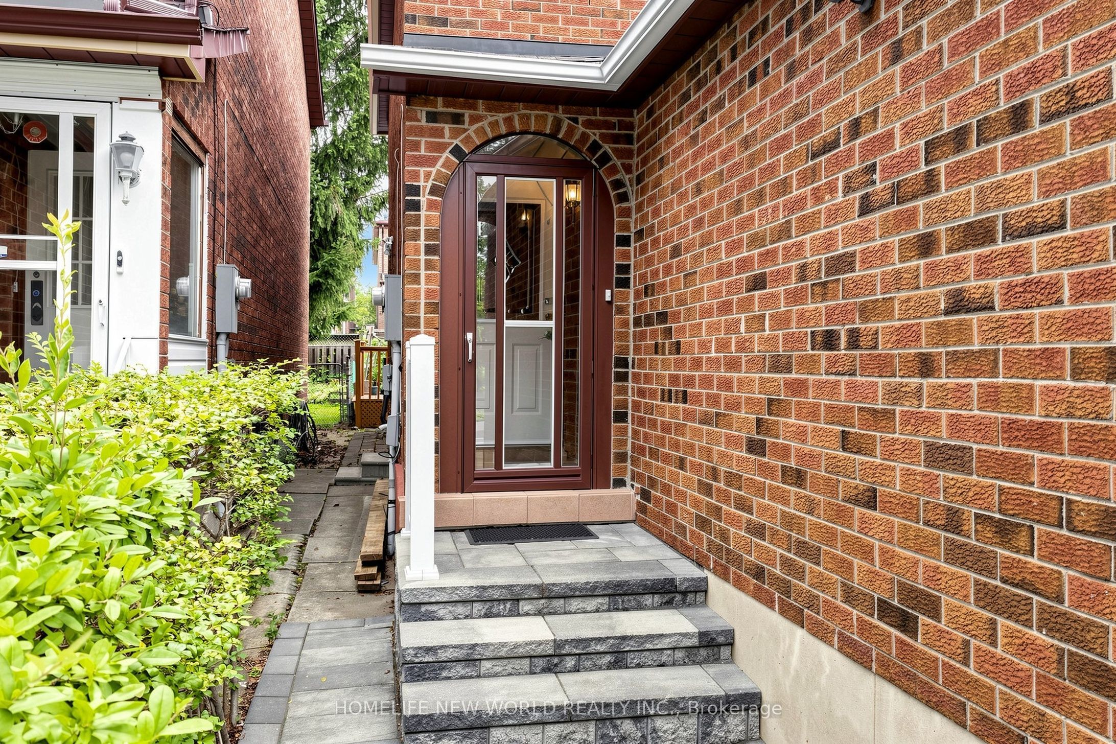 65 Tangmere Crescent, Markham, ON L3R 6Y6 photo 4
