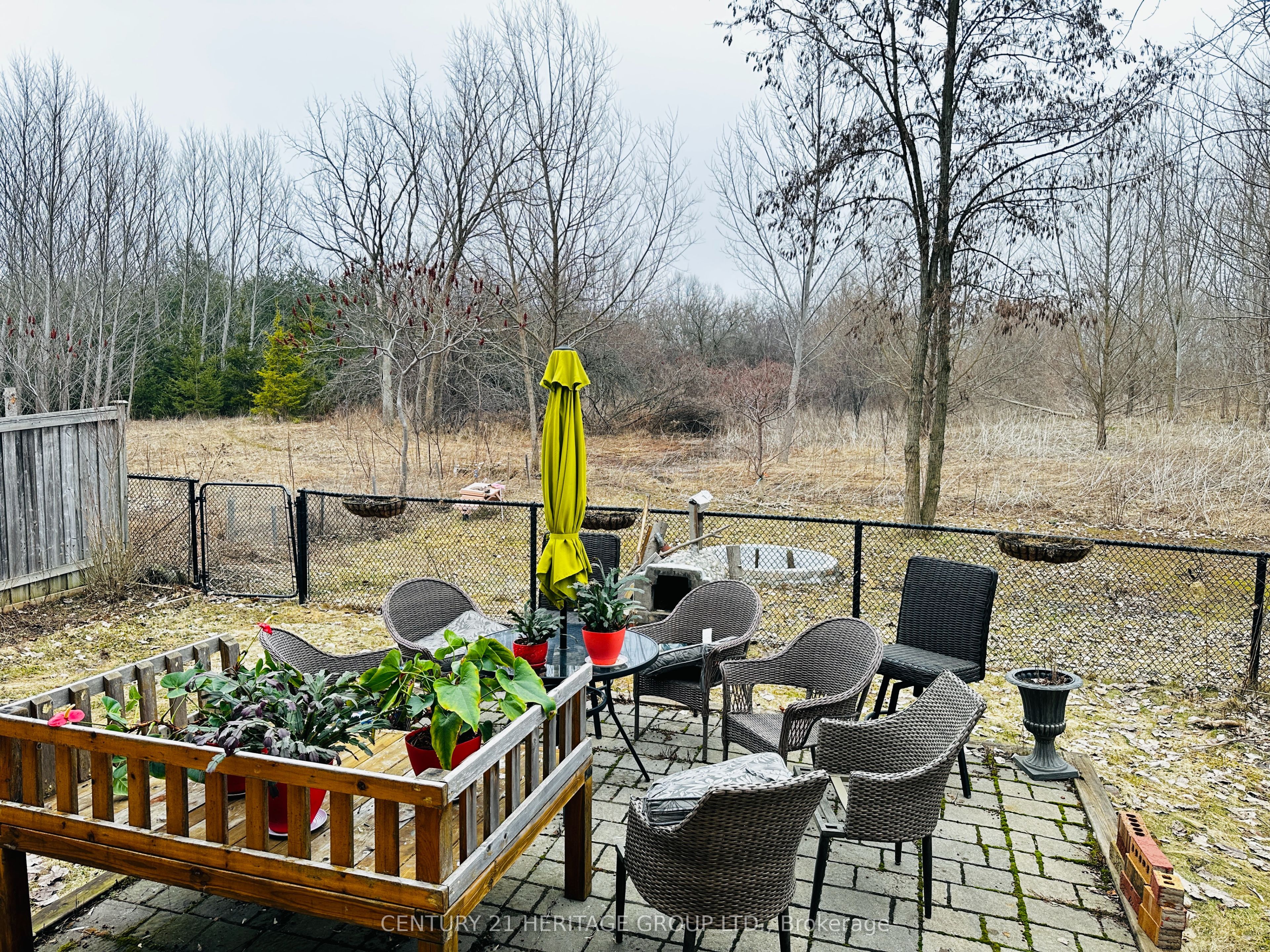 97 Maroon Drive, Richmond Hill, ON L4E 5B6 photo 3