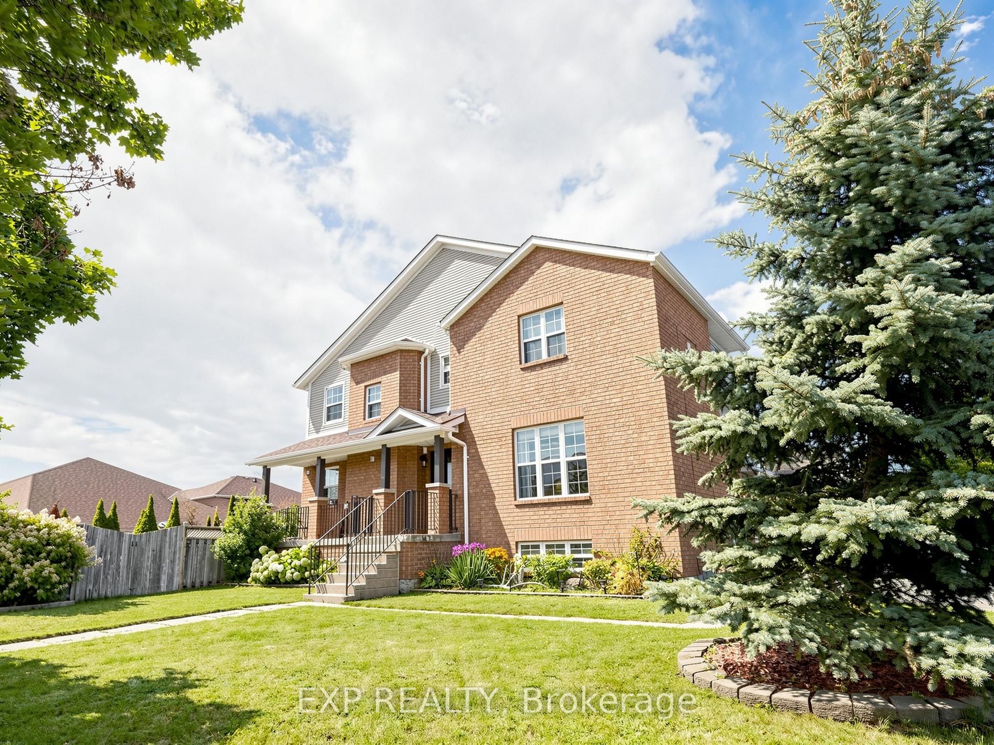 33 Wrendale Crescent, Georgina, ON L4P 4C4 photo 2