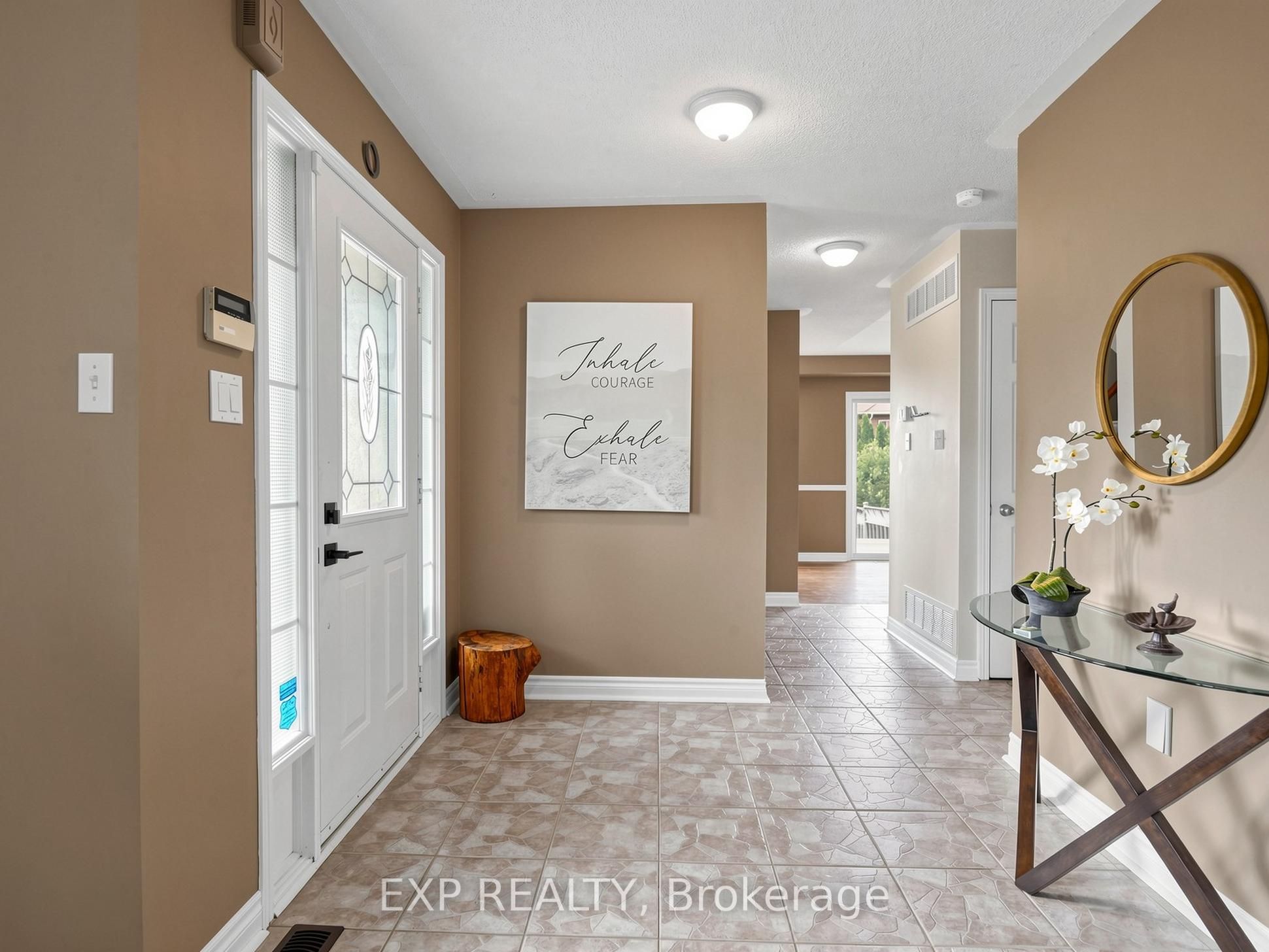 33 Wrendale Crescent, Georgina, ON L4P 4C4 photo 5