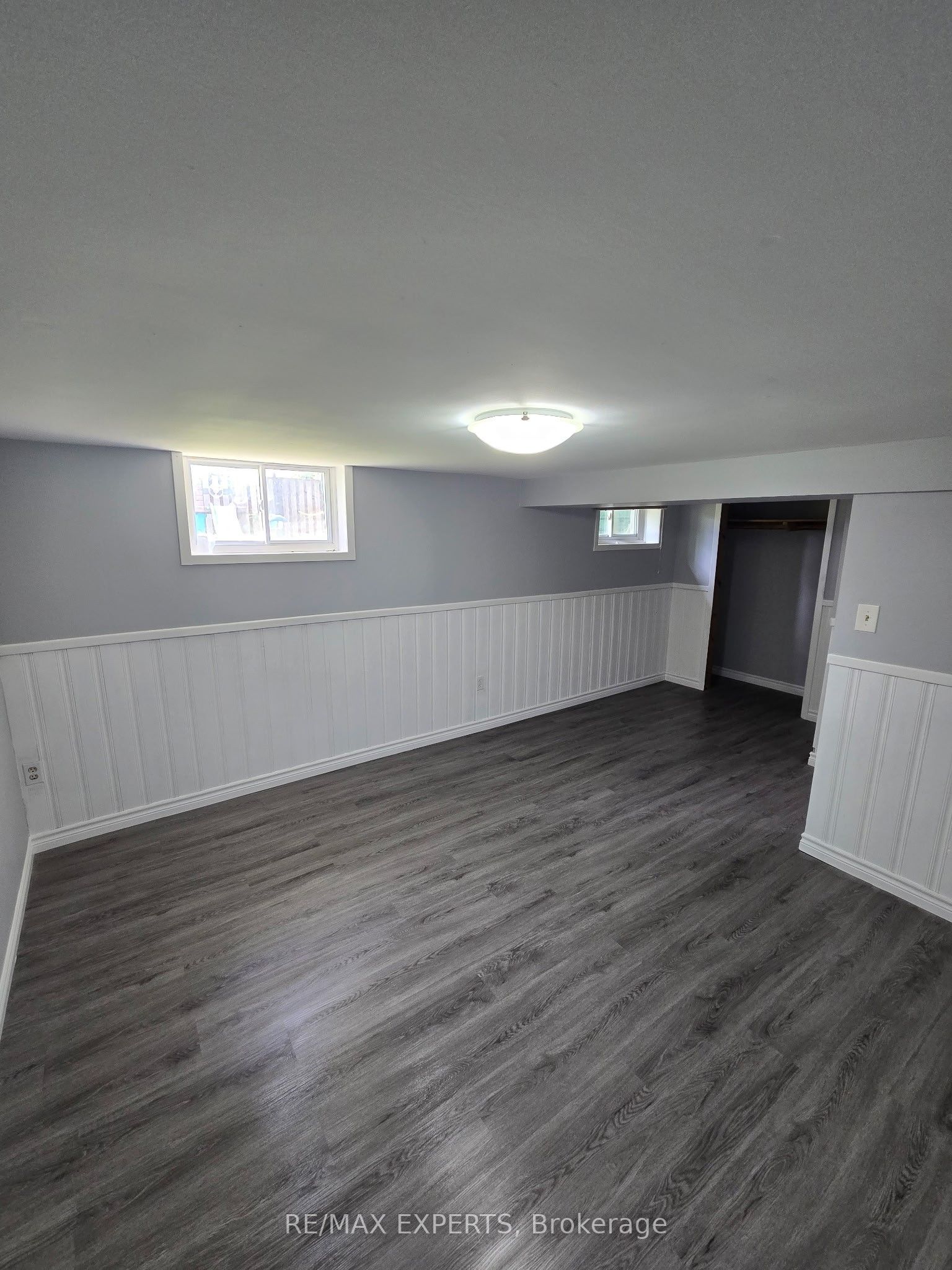106 Sheldon Avenue, Newmarket, ON L3Y 2L4 photo 5