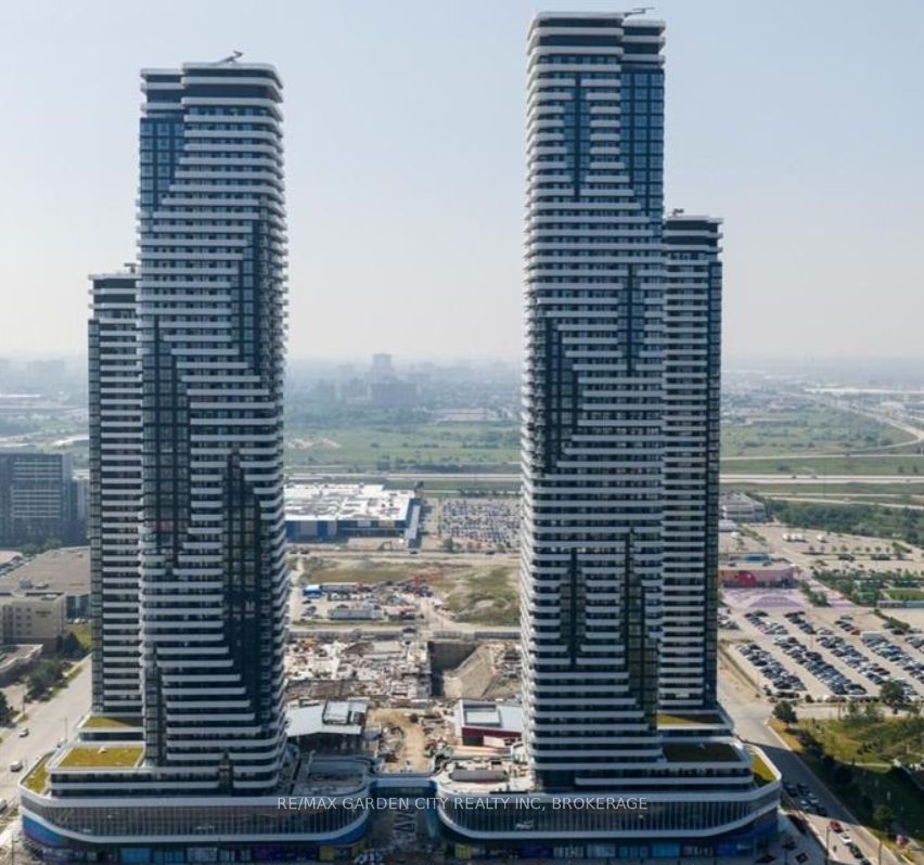 28 Interchange Way W 1701, Vaughan, ON L4K 0P8 photo 2