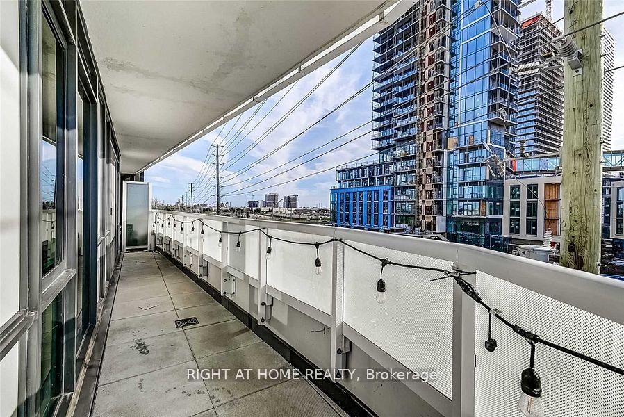 7895 Jane Street 213, Vaughan, ON L4K 0K2 photo 5