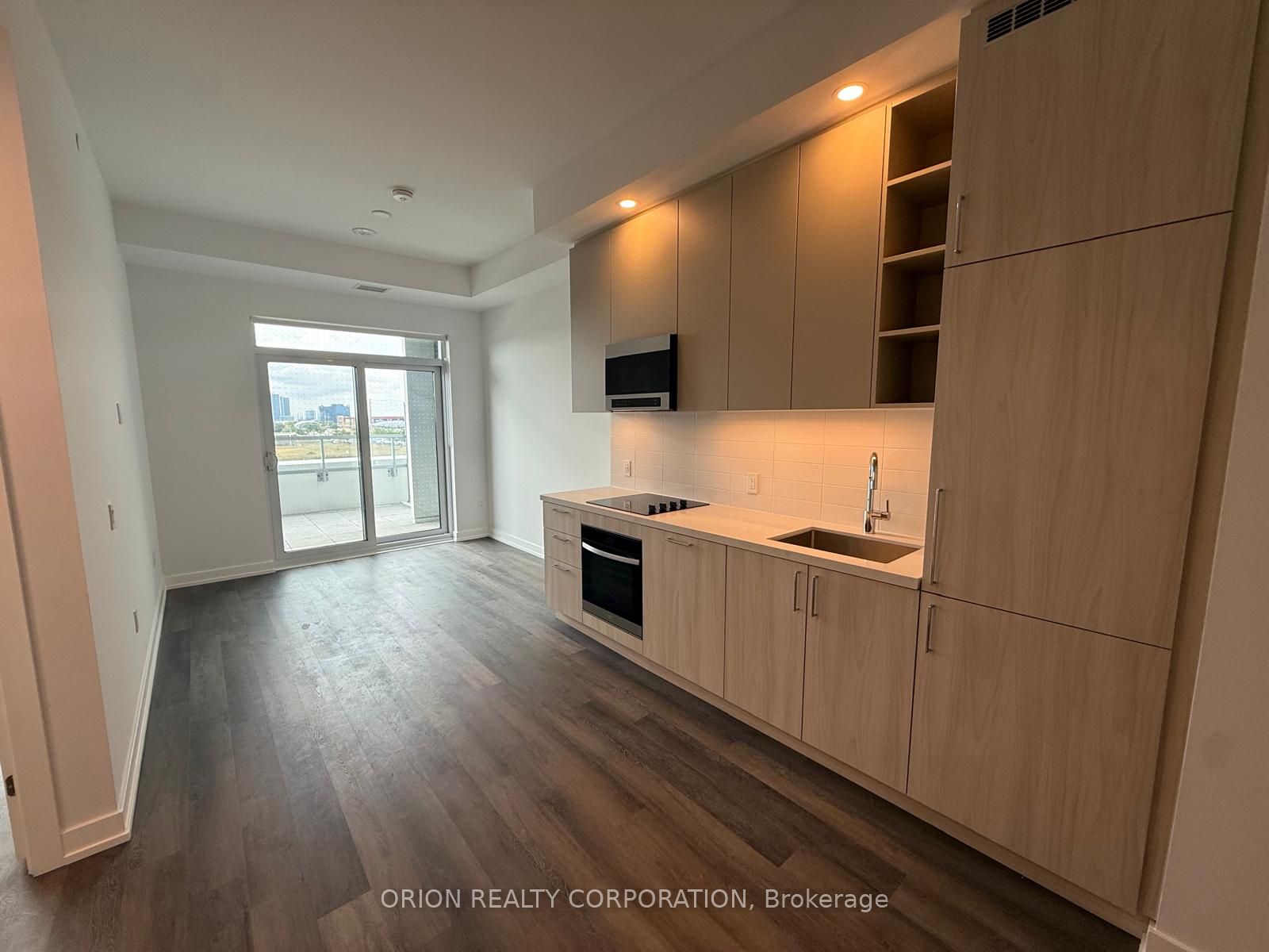 5 Meadowdale Road 314, Vaughan, ON L4K 0C7 photo 2