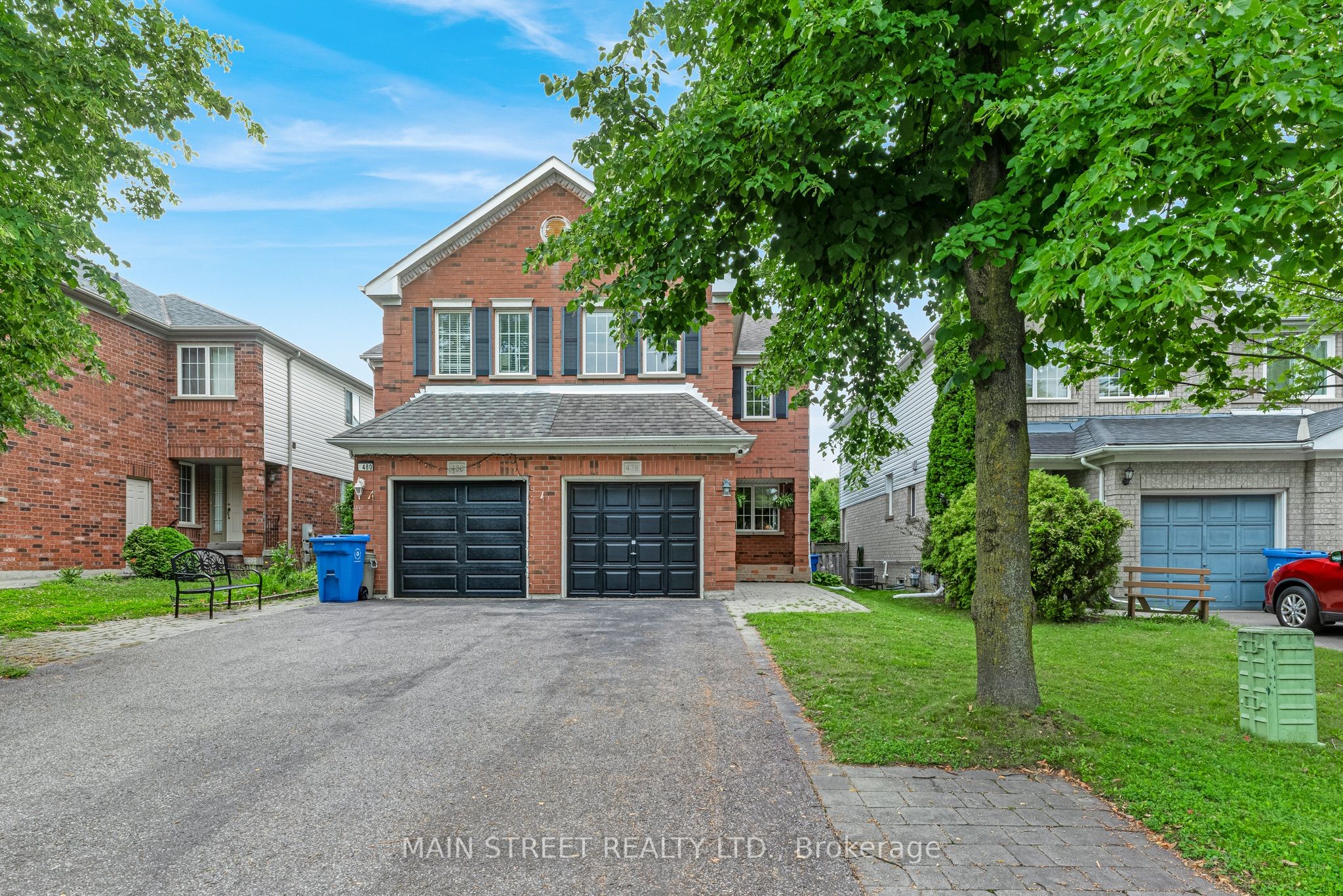 478 Heddle Crescent, Newmarket, ON L3X 2J3