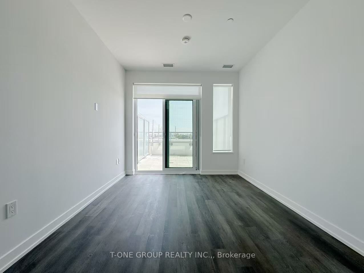 5 Meadowdale Road 307, Vaughan, ON L4K 0C7 photo 5