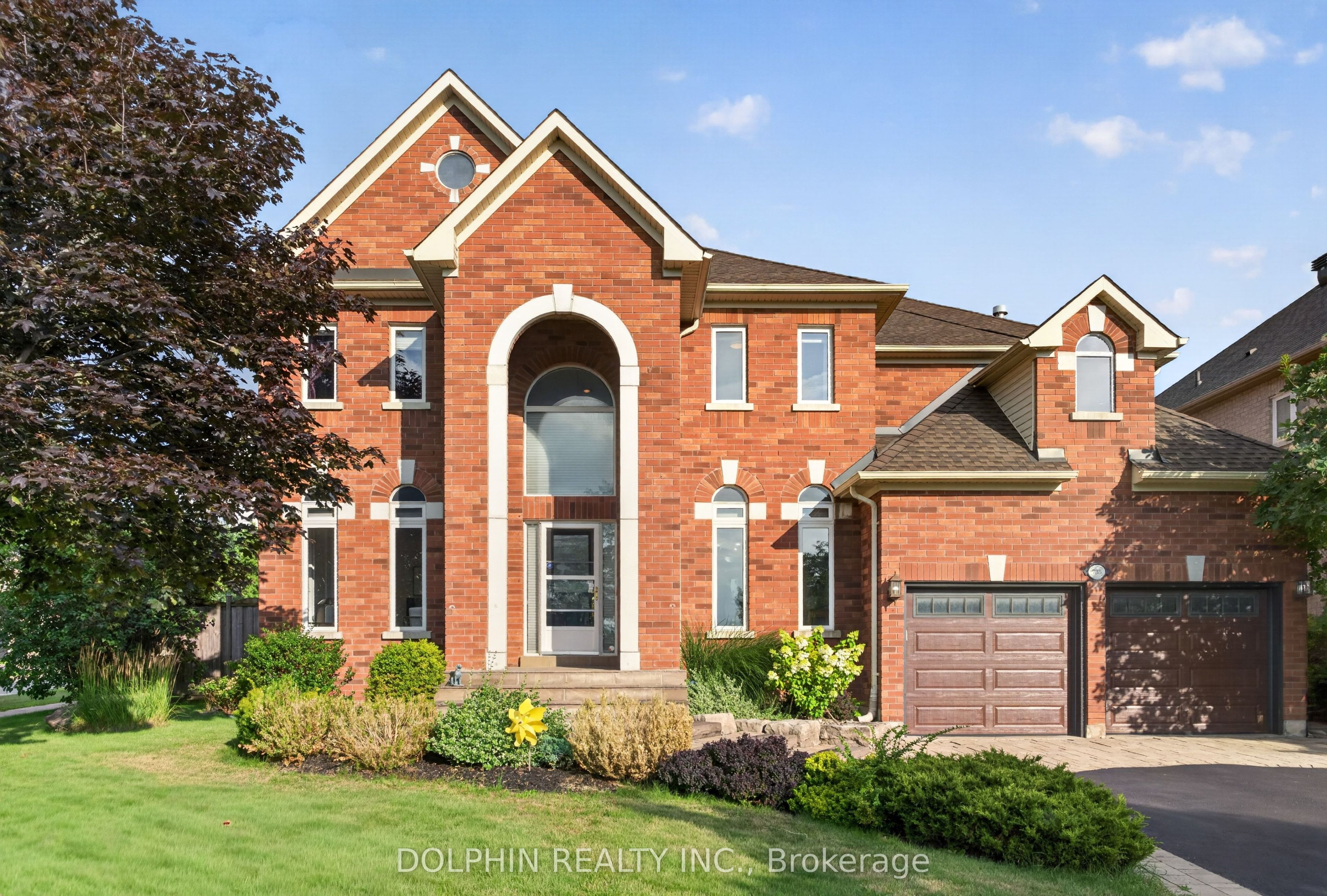735 Foxcroft Boulevard, Newmarket, ON L3X 1N1 photo 2