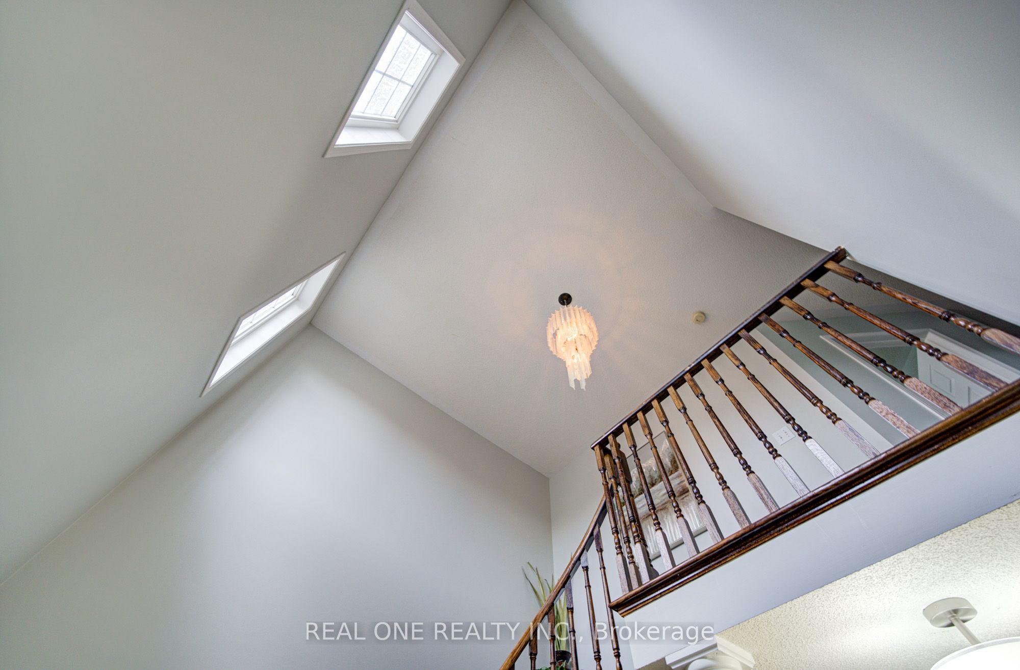 191 Drummond Drive, Vaughan, ON L6A 3C4 photo 4