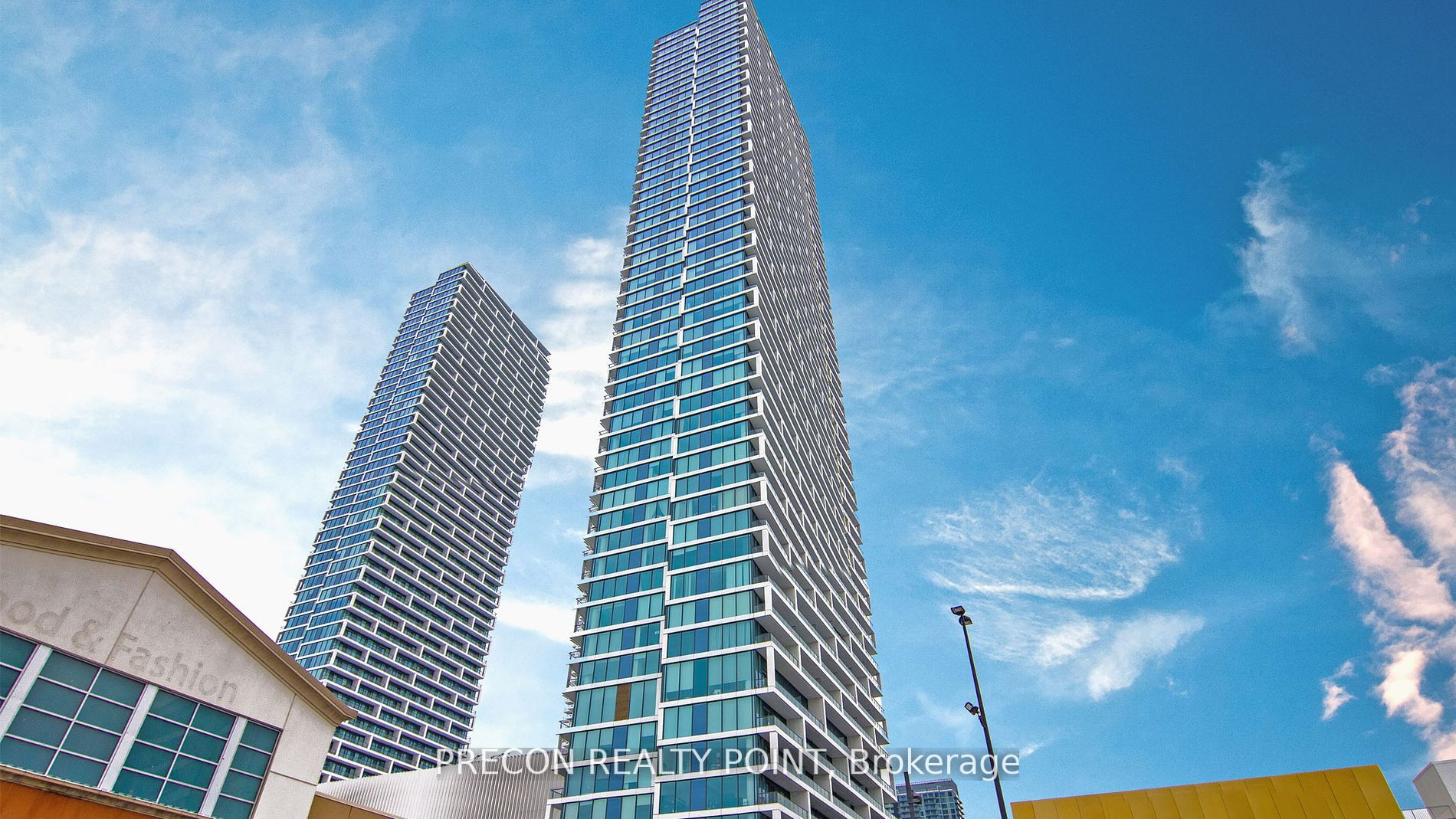 5 Buttermill Avenue 4711, Vaughan, ON L4K 0J5
