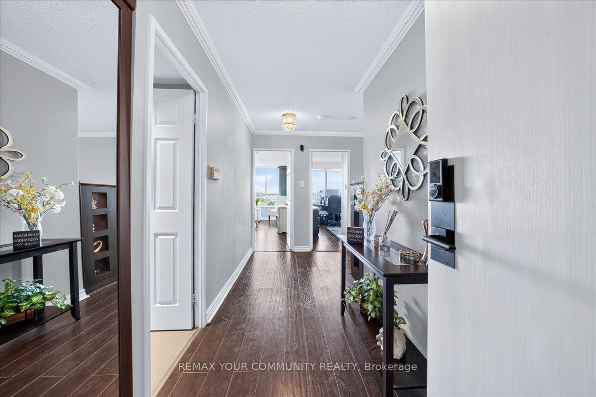 8501 Bayview Avenue 907, Richmond Hill, ON L4B 3J7 photo 3