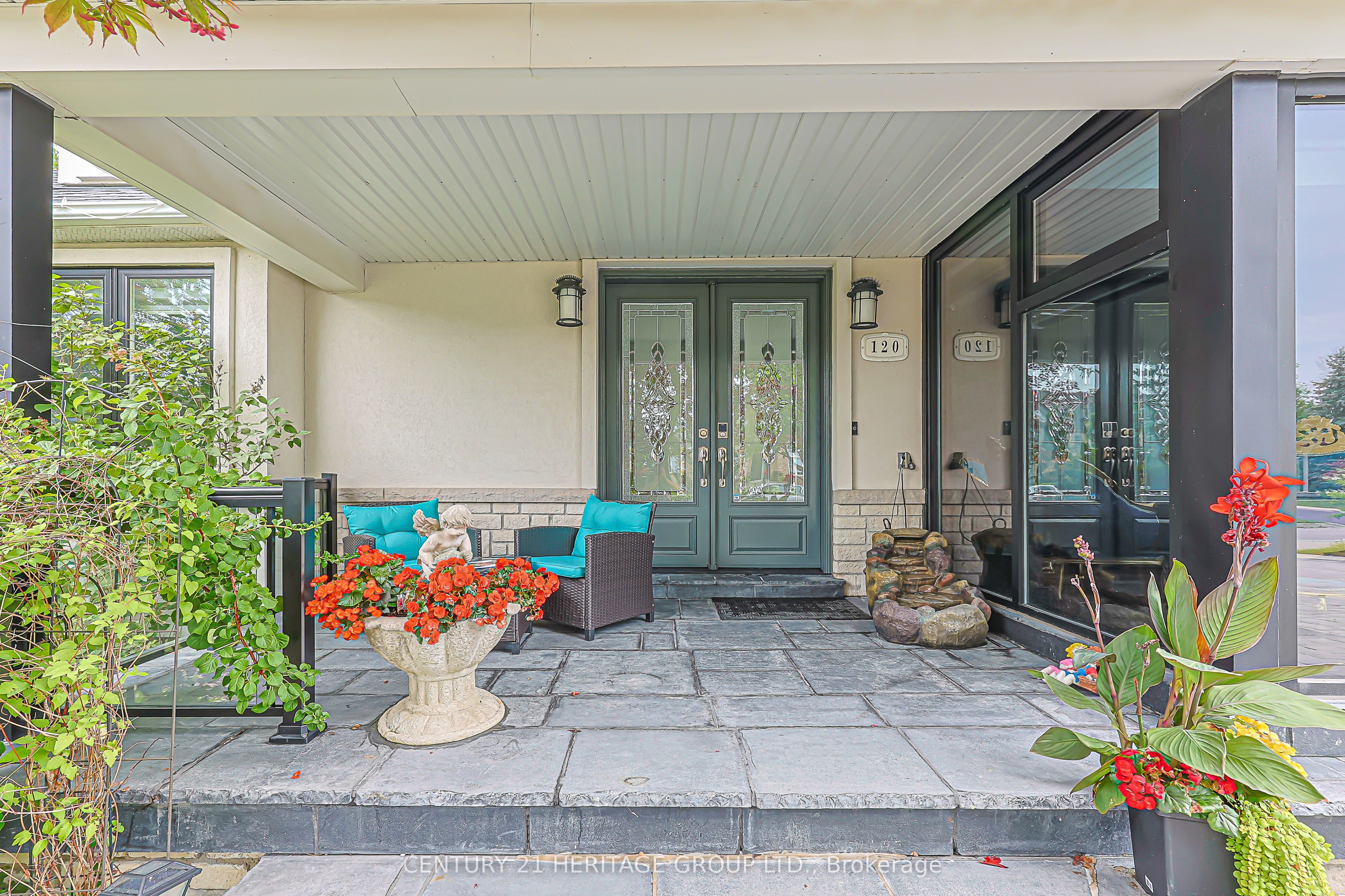 120 Kootenay Ridge, Vaughan, ON L6A 2V9 photo 5