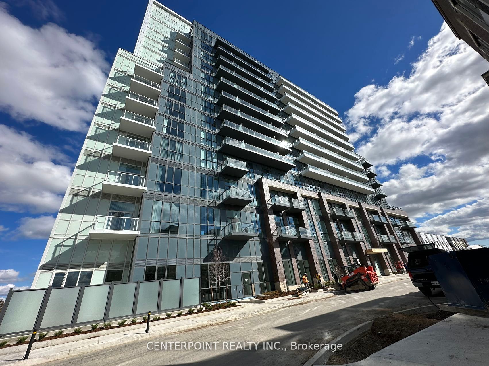 60 Honeycrisp Crescent 615, Vaughan, ON L4K 0M5