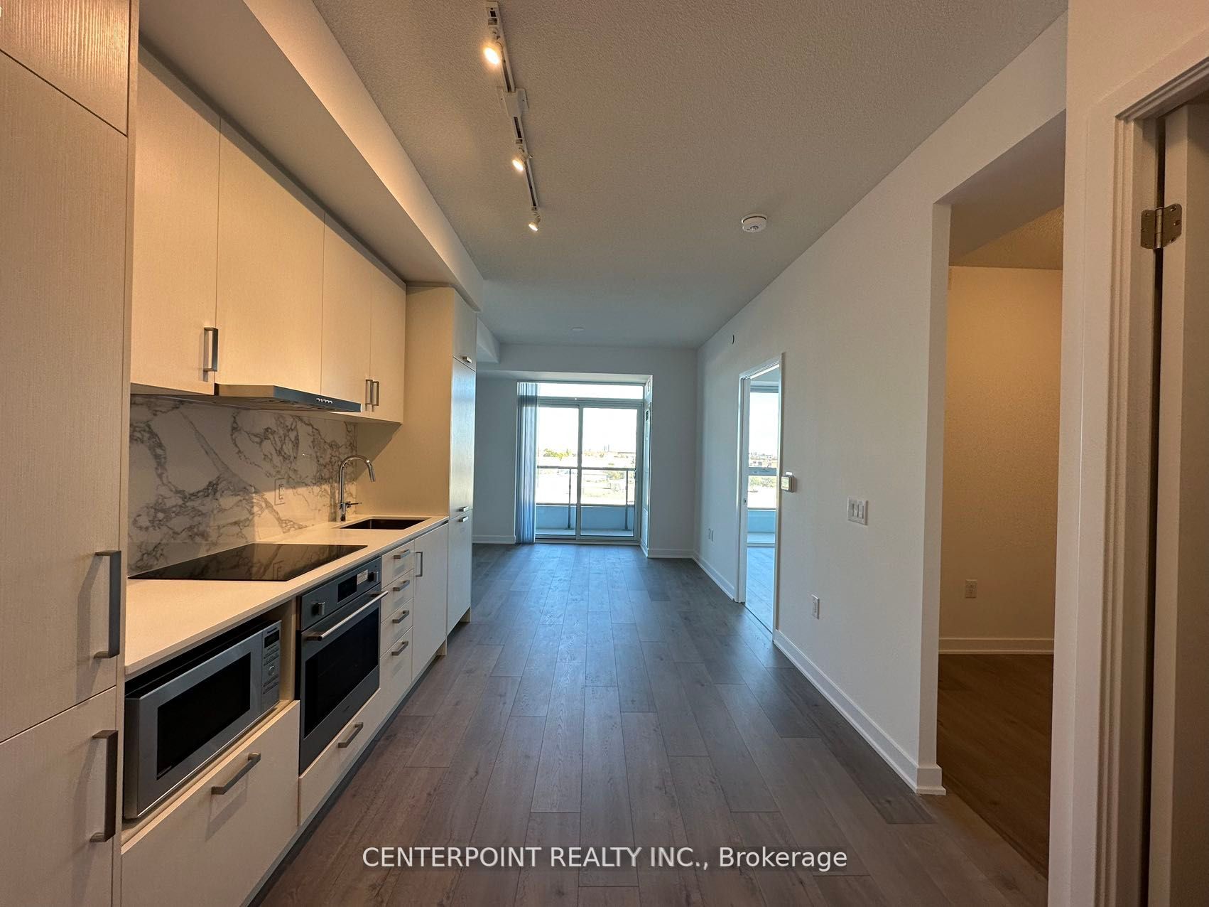 60 Honeycrisp Crescent 615, Vaughan, ON L4K 0M5 photo 3