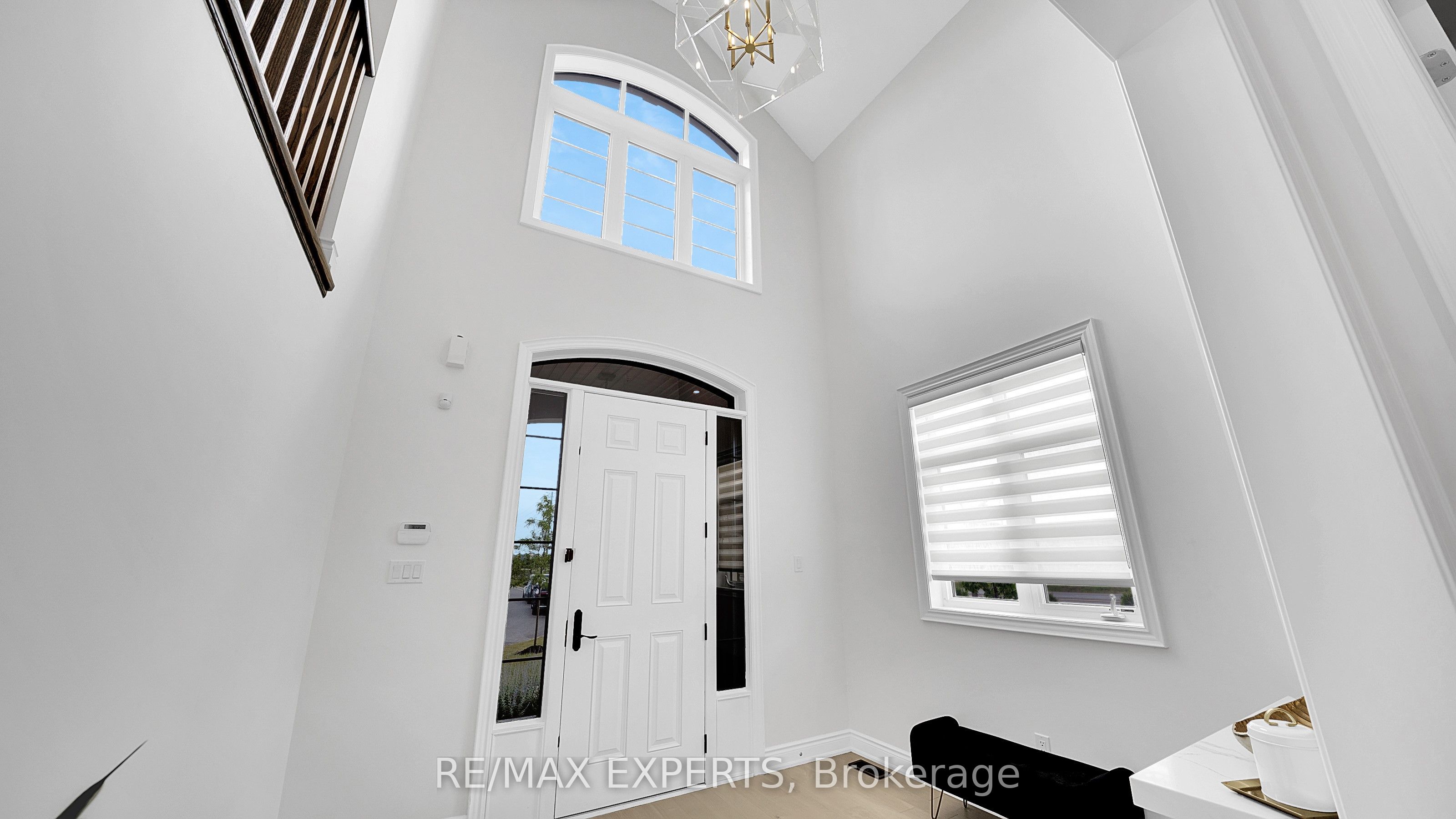 89 Rosshaven Crescent, Vaughan, ON L4L 1A6 photo 2