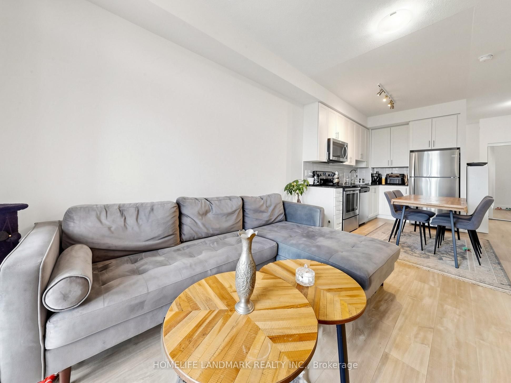 3700 Highway 7 Road 2212, Vaughan, ON L4L 0G8 photo 4