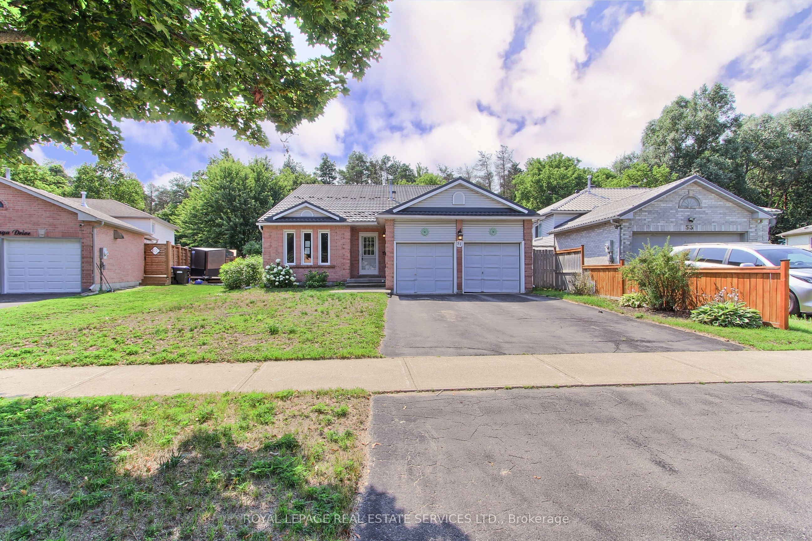 51 Nottawasaga Drive, Essa, ON L0M 1B0 photo 2