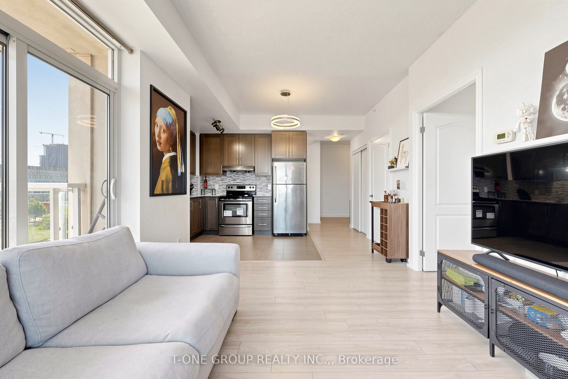 8323 Kennedy Road 508, Markham, ON L3R 5W7 photo 4