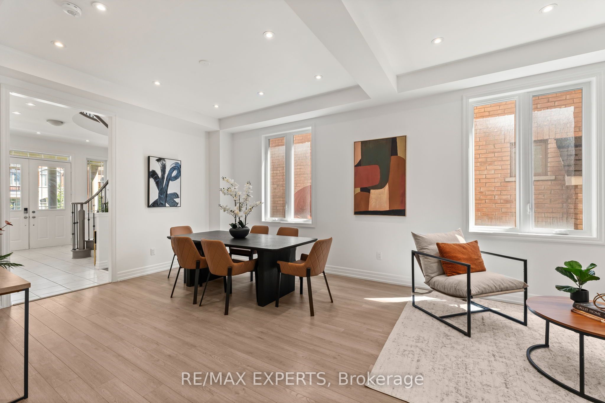 17 Red Rose Lane, East Gwillimbury, ON L9N 0V1 photo 5