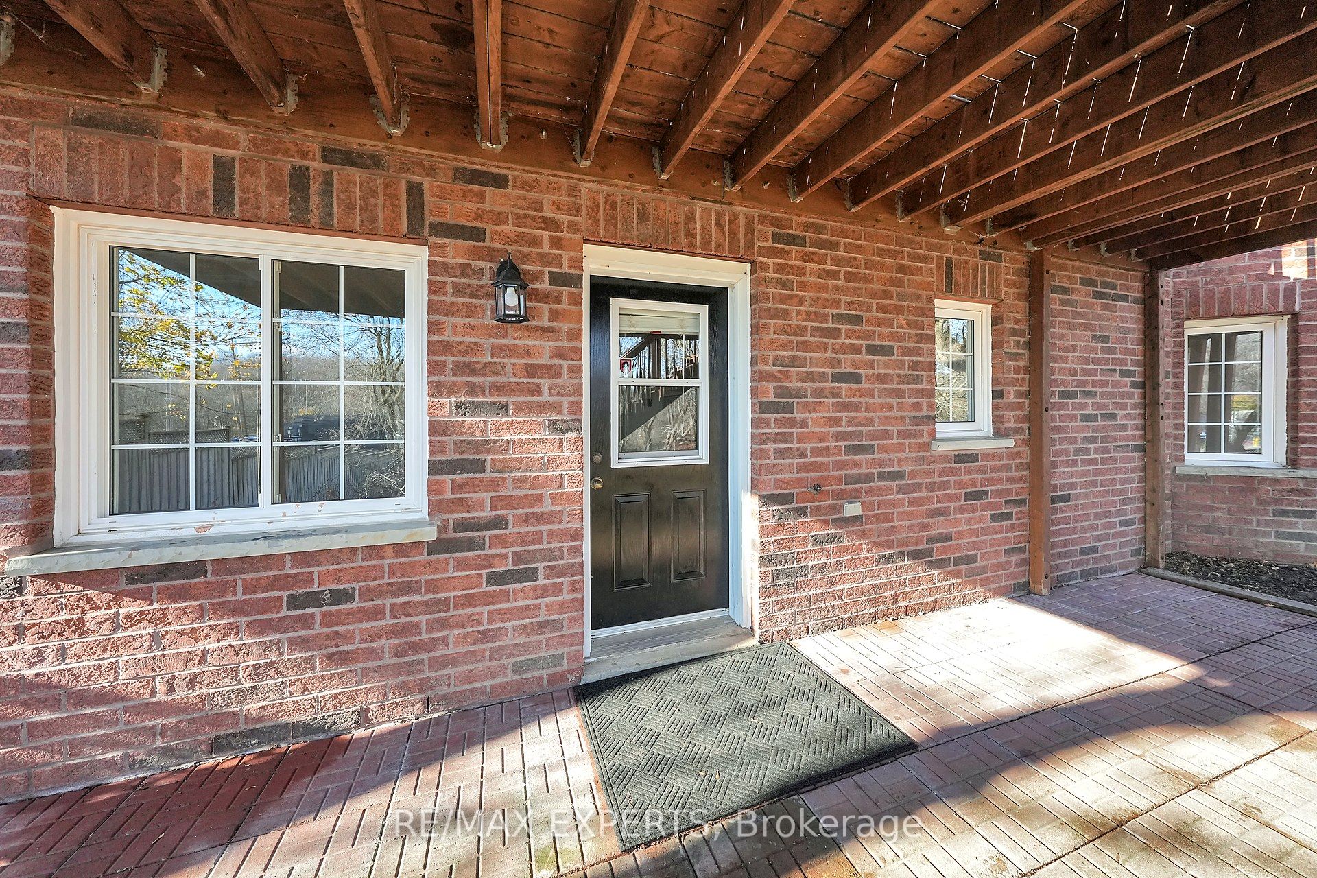 97 Franklin Street Basement, Newmarket, ON L3Y 4A5