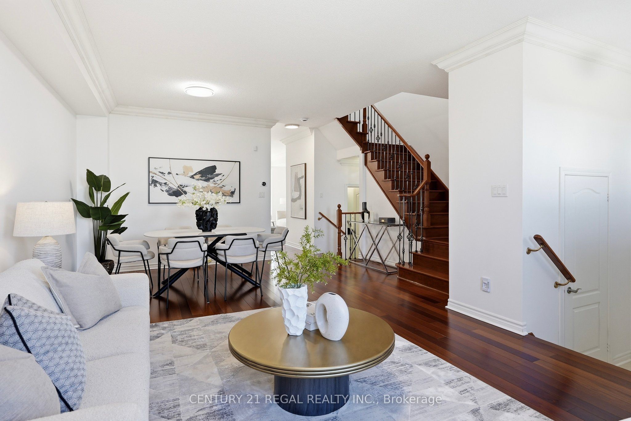 10461 Woodbine Avenue, Markham, ON L6C 0K4 photo 3