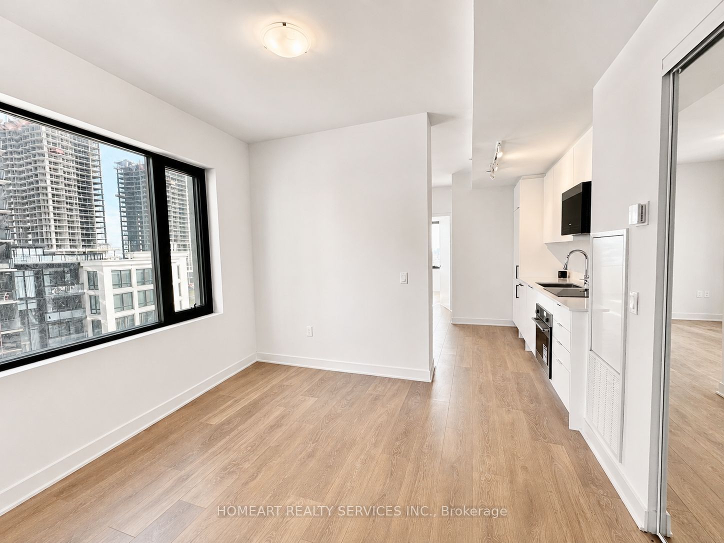 2920 Highway 7 607, Vaughan, ON L4K 1W8 photo 4
