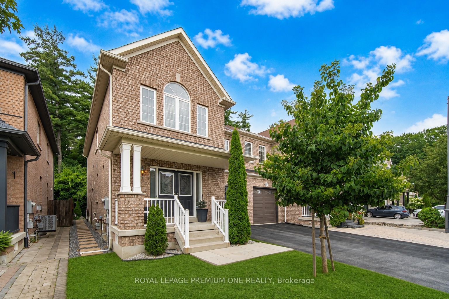 114 Bellini Avenue, Vaughan, ON L4H 0R7 photo 2