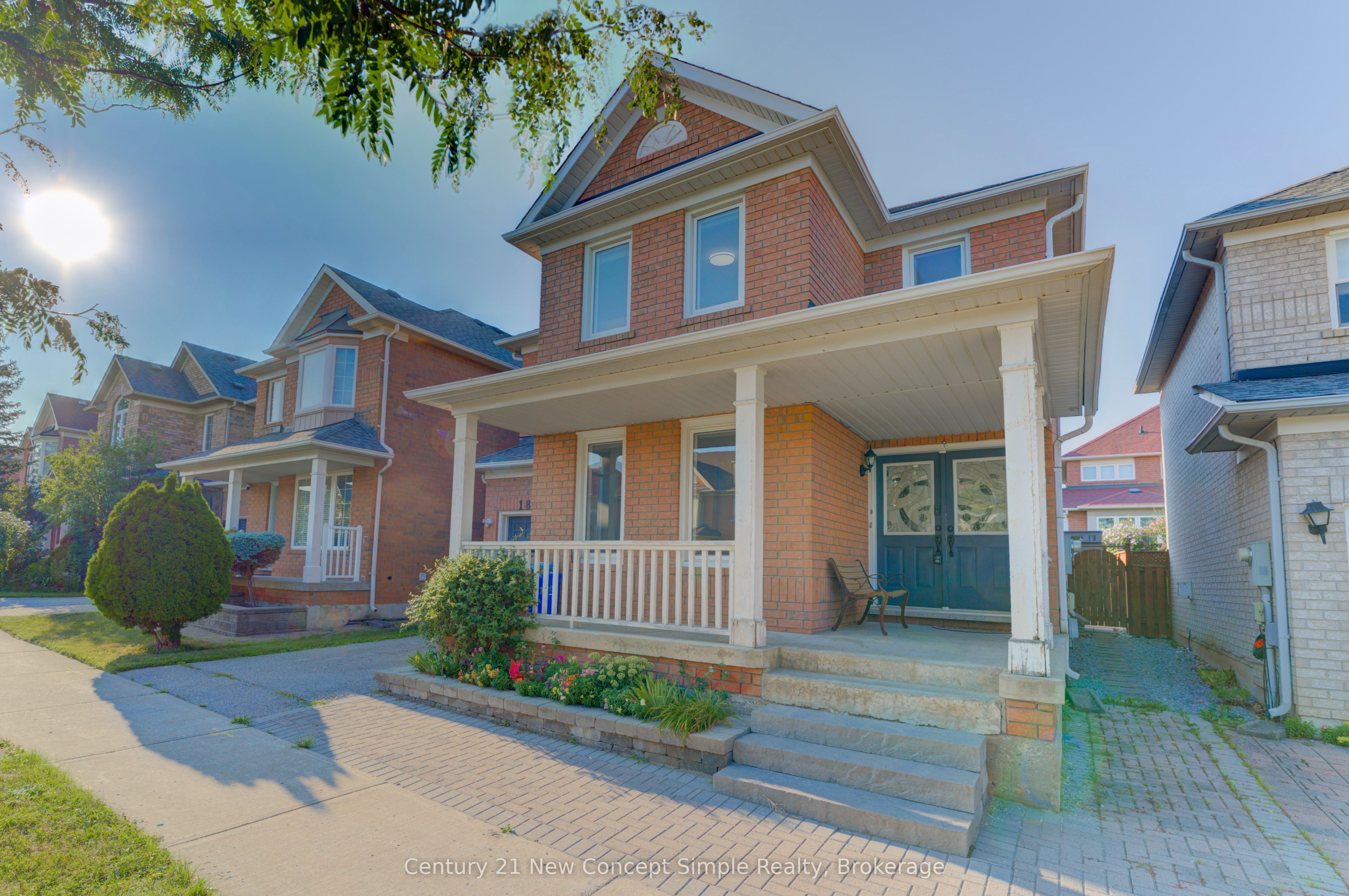 18 Castlemore Avenue, Markham, ON L6C 2B3 photo 3
