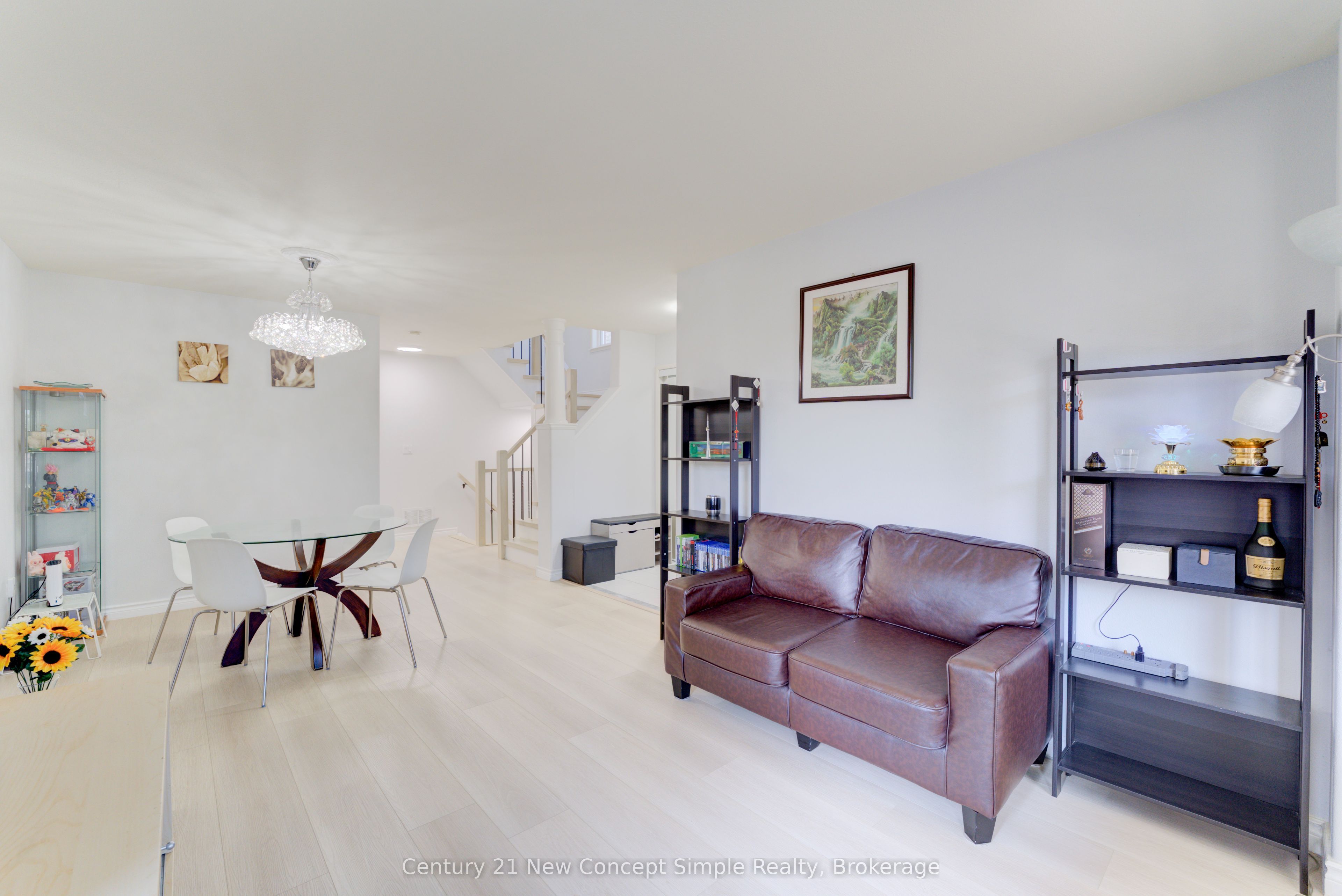 18 Castlemore Avenue, Markham, ON L6C 2B3 photo 5