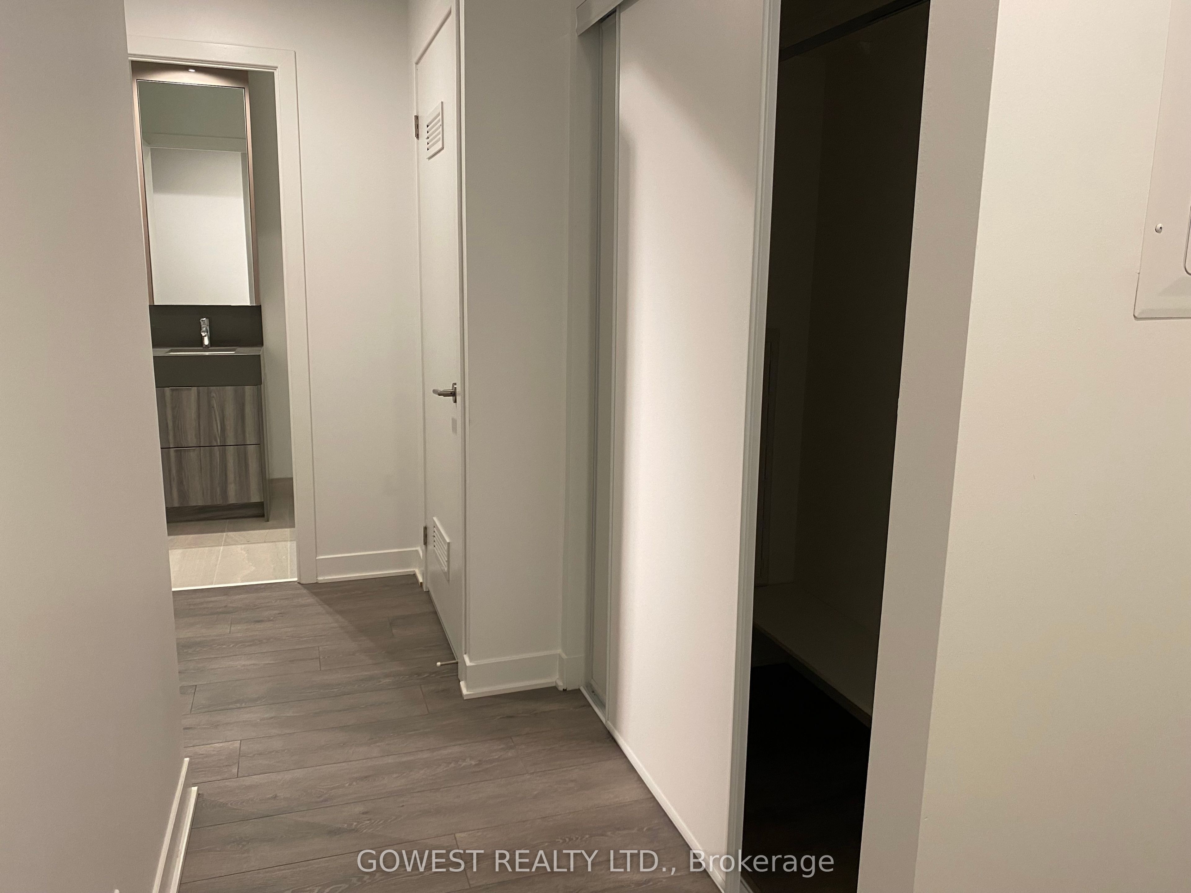 6 Flavelle Trail 1716, Vaughan, ON L4L 0M8 photo 2